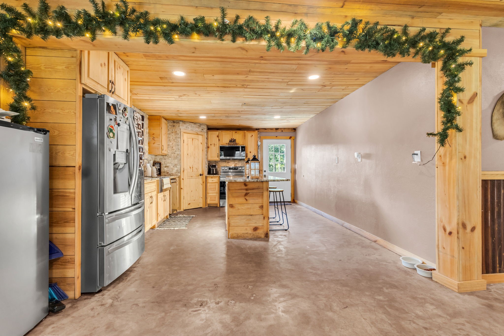8682 Cedar Drive Property Photo 13