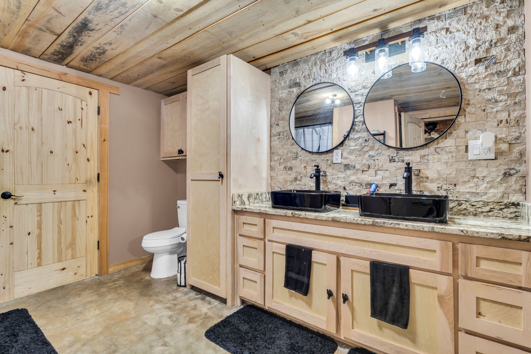 8682 Cedar Drive Property Photo 27