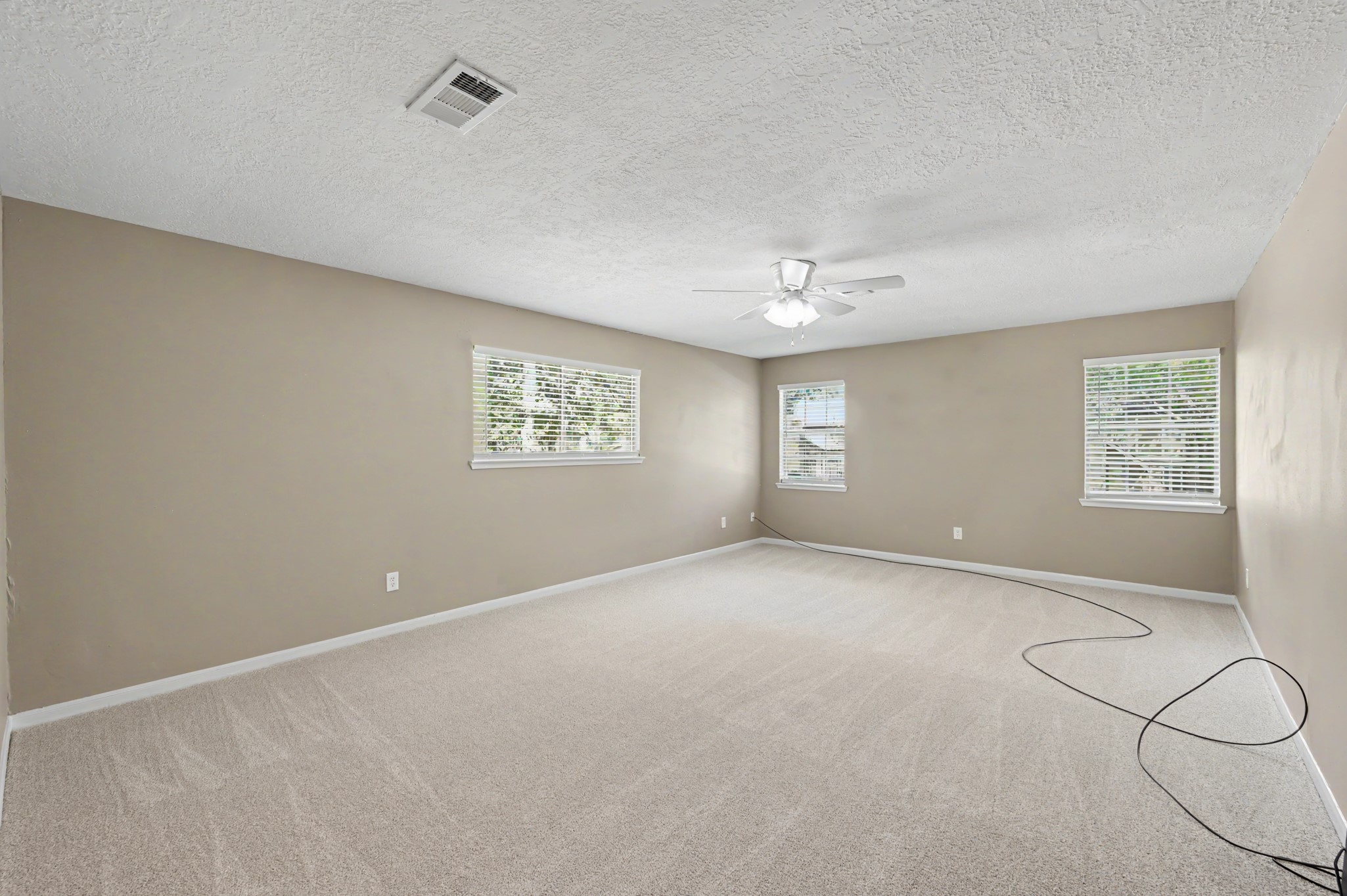 24915 Butterwick Drive Property Photo 16