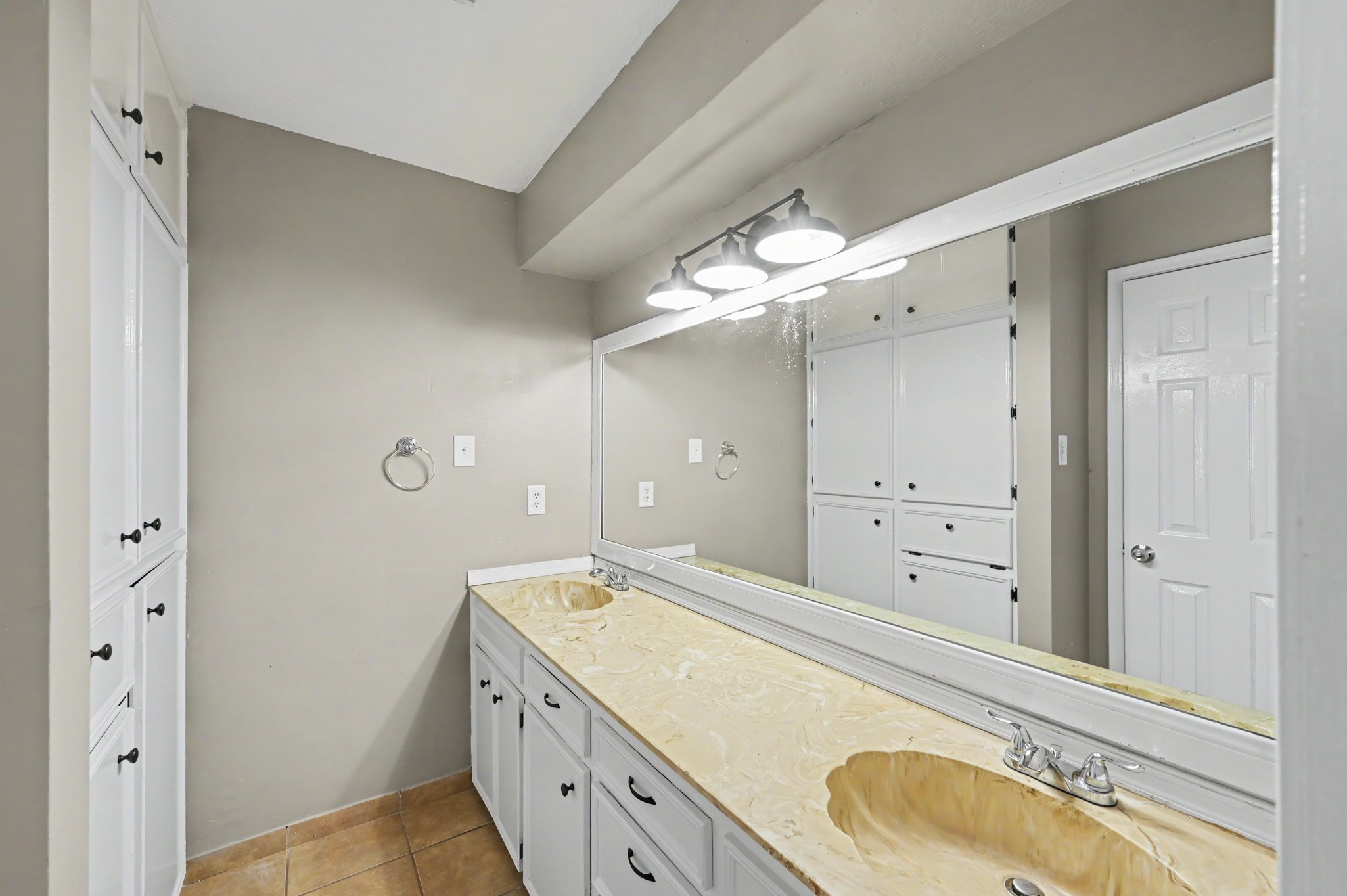 24915 Butterwick Drive Property Photo 22