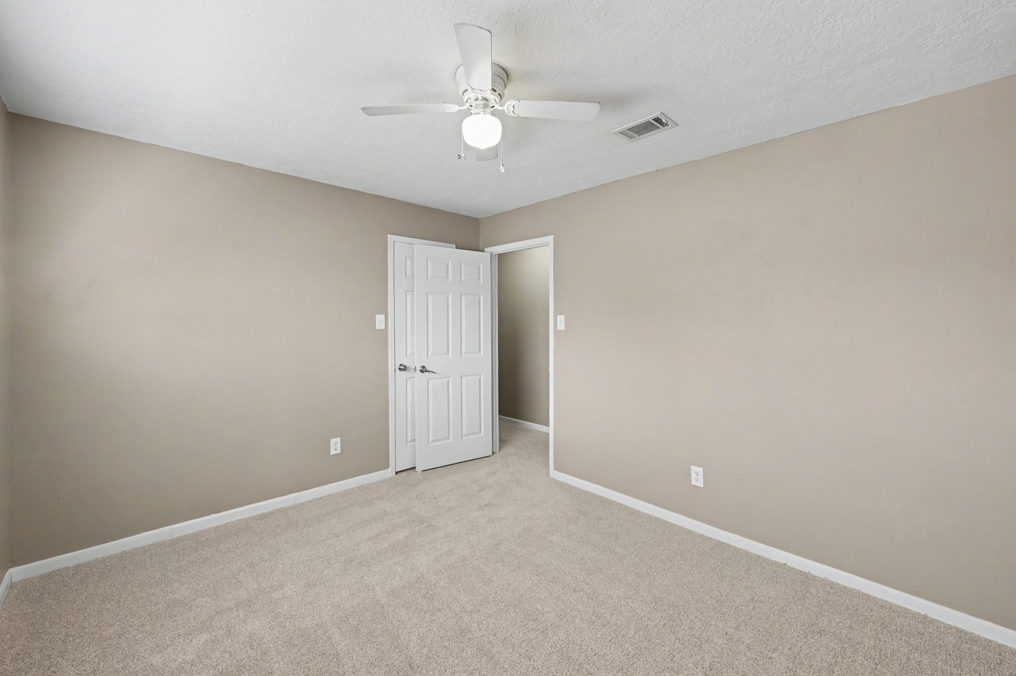 24915 Butterwick Drive Property Photo 25