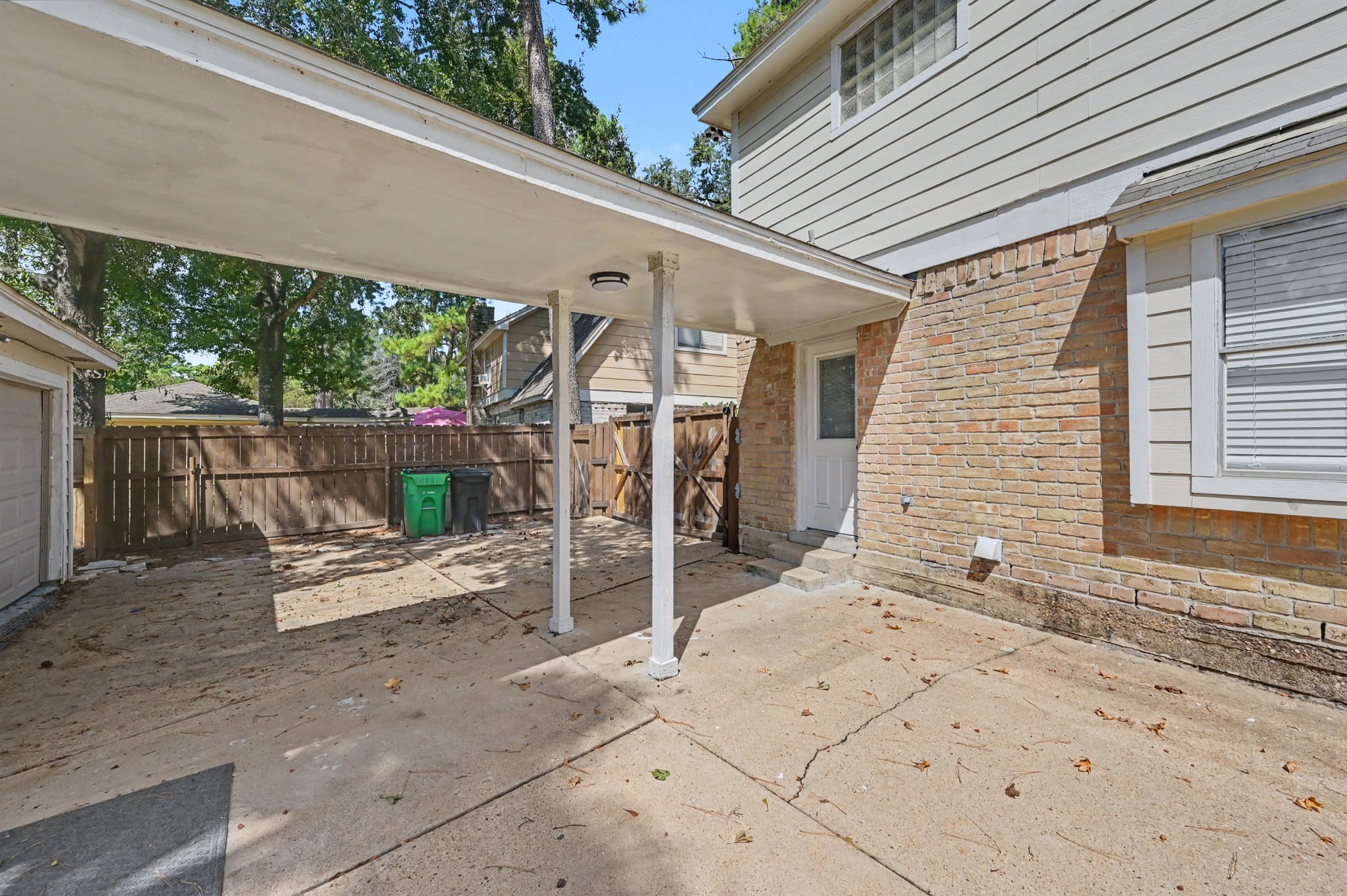 24915 Butterwick Drive Property Photo 30