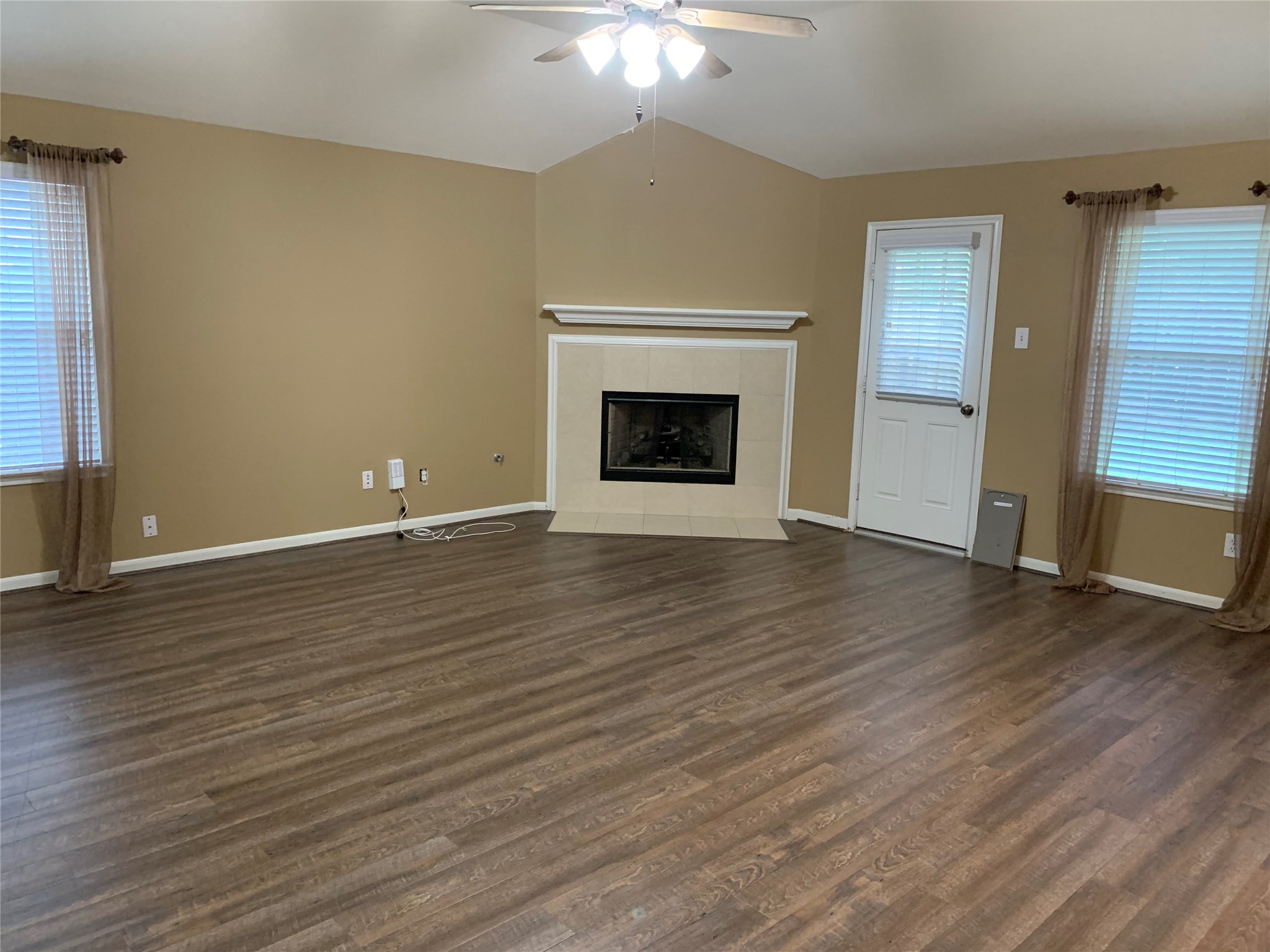 13223 Heather Falls Drive Property Photo 3