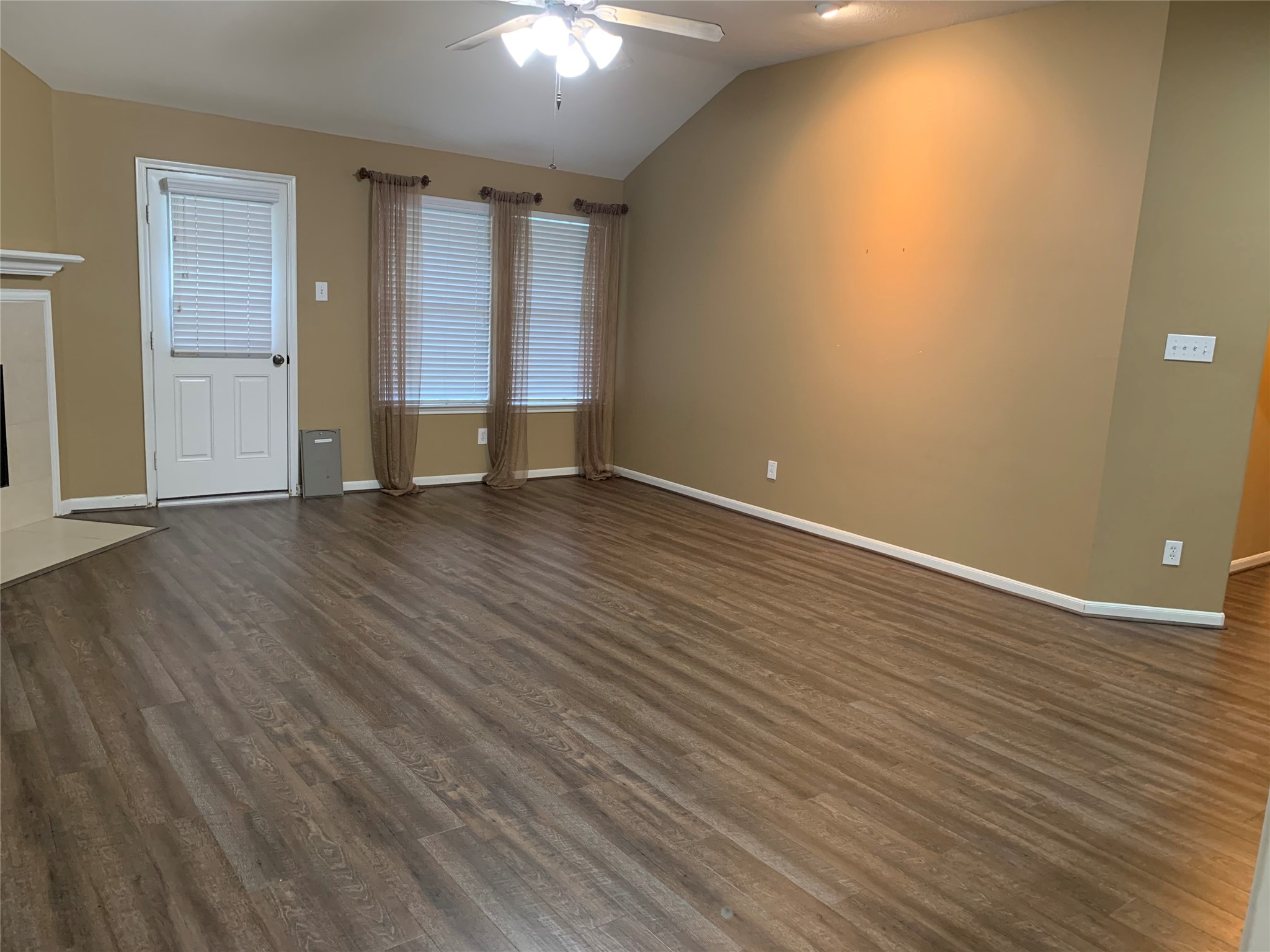 13223 Heather Falls Drive Property Photo 5