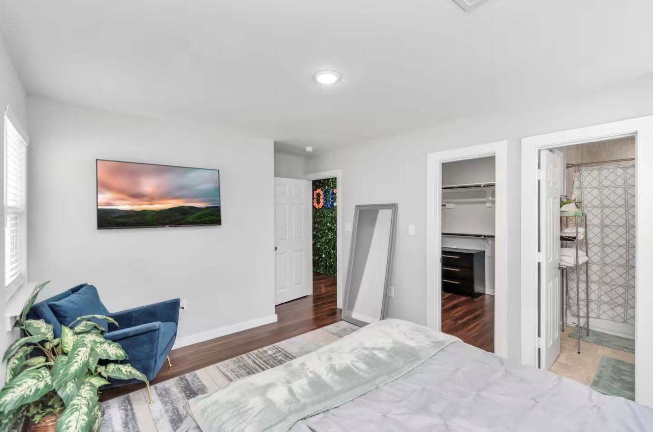 6608 Haight Street A Property Photo 7