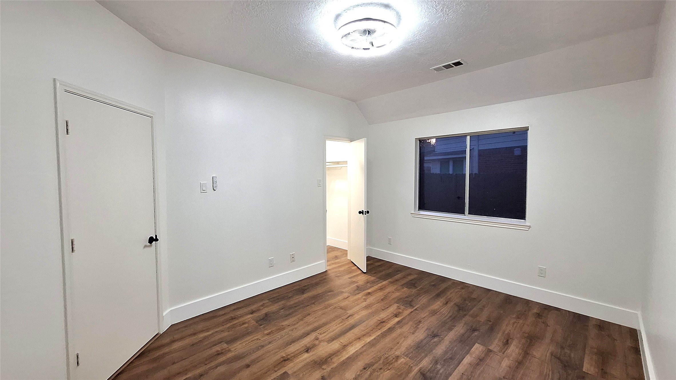 17122 Canterbury Green Court Property Photo 14