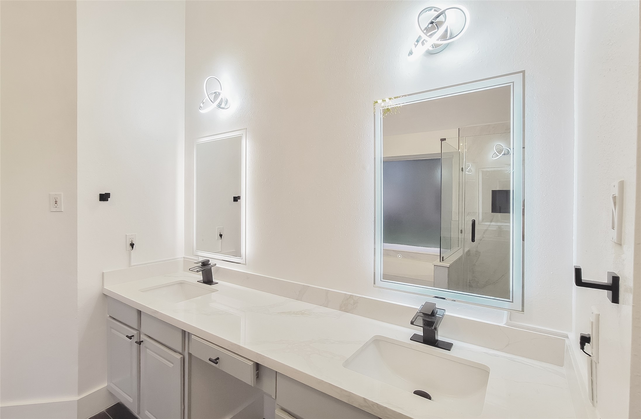 17122 Canterbury Green Court Property Photo 40