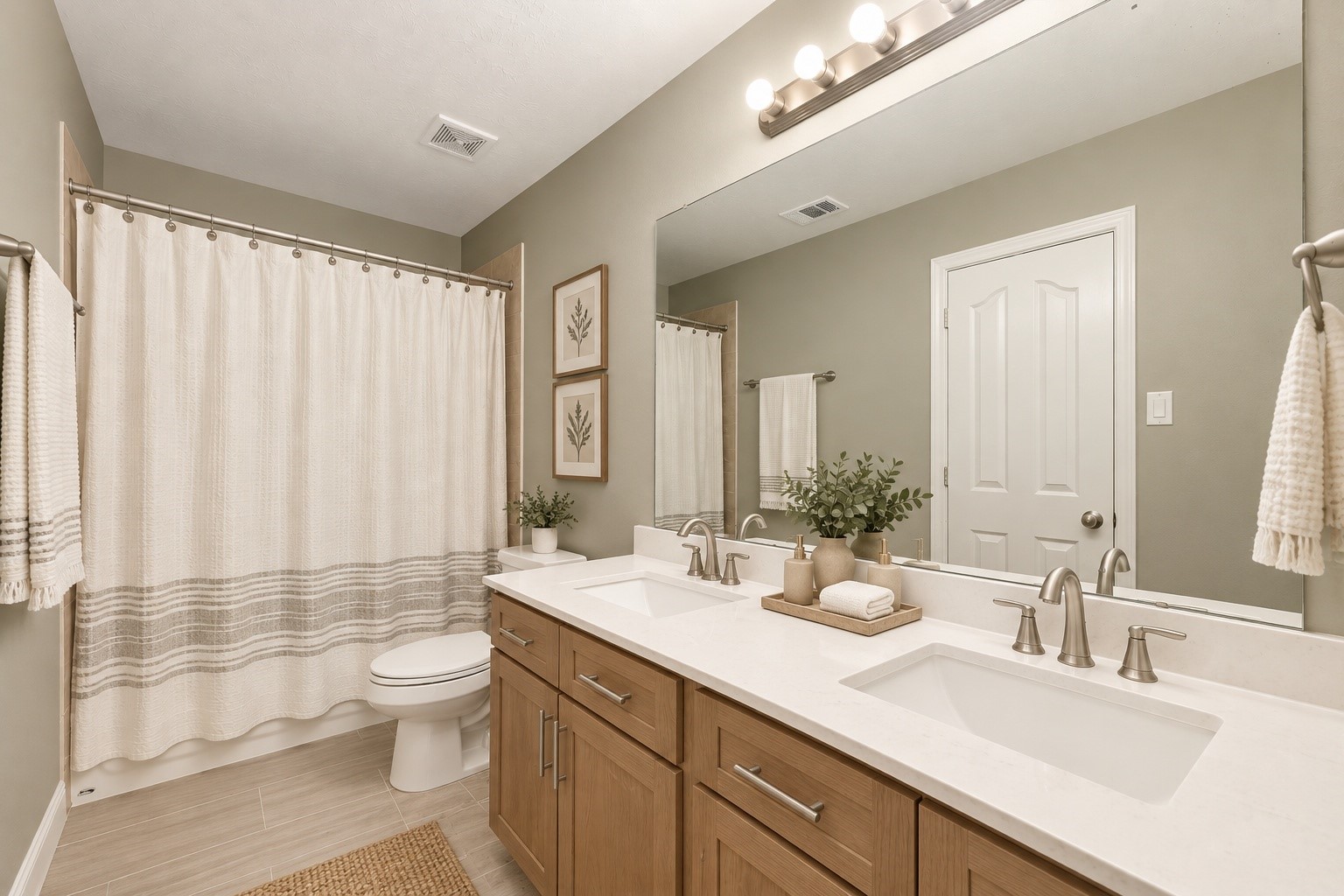 2726 Puddle Duck Court Property Photo 13
