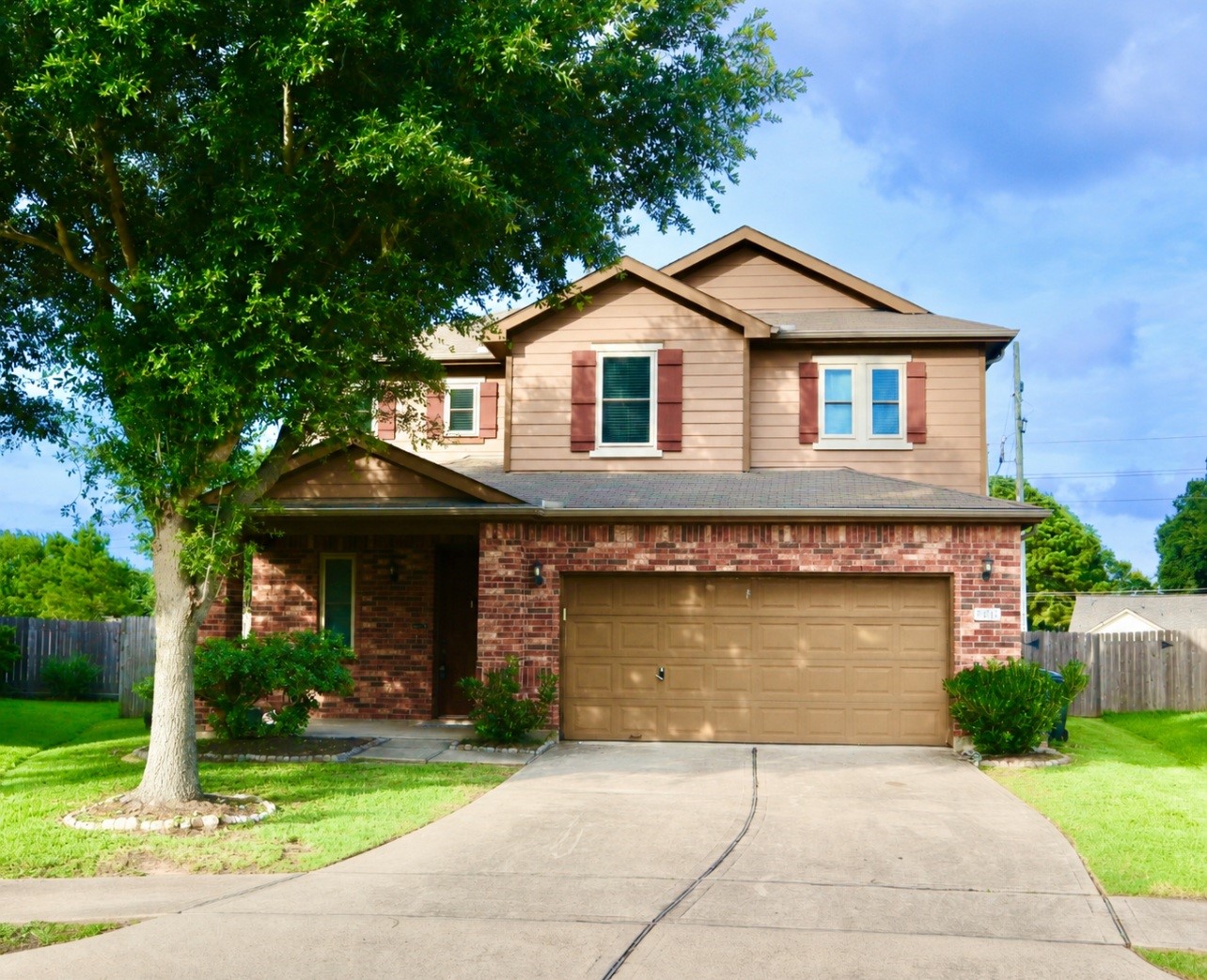 3410 Twin Meadow Lane Property Photo 1