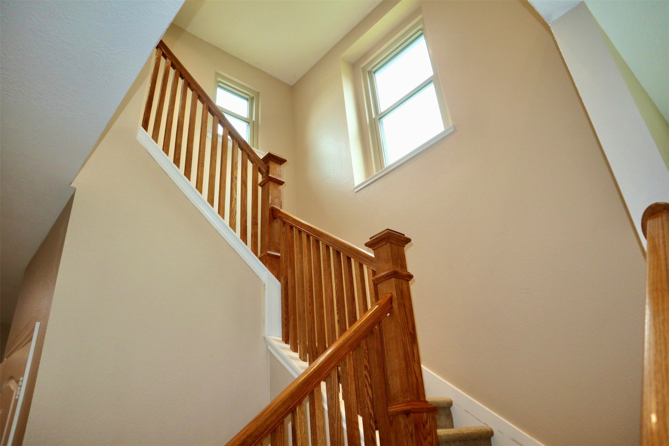 3410 Twin Meadow Lane Property Photo 4