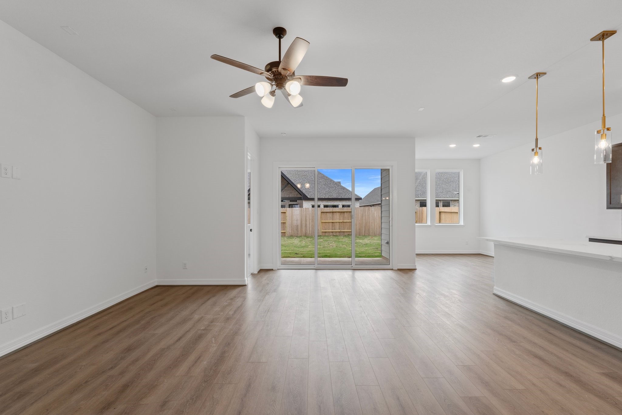 710 Beautyberry Way Property Photo 4