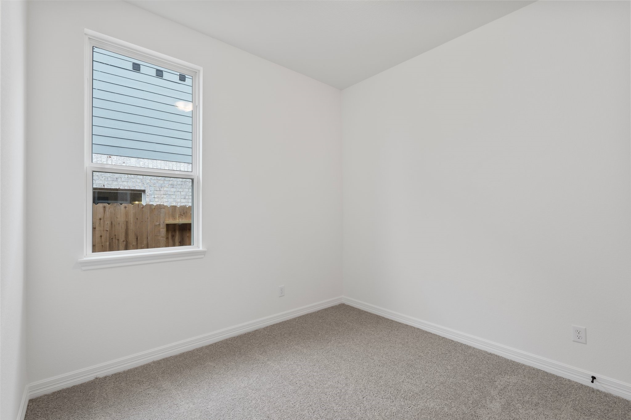 710 Beautyberry Way Property Photo 13