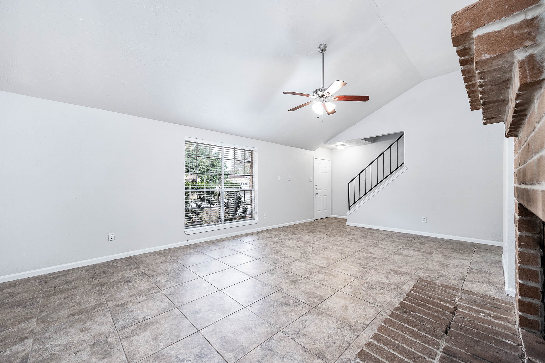 2227 Lexington Woods Drive Property Photo 4