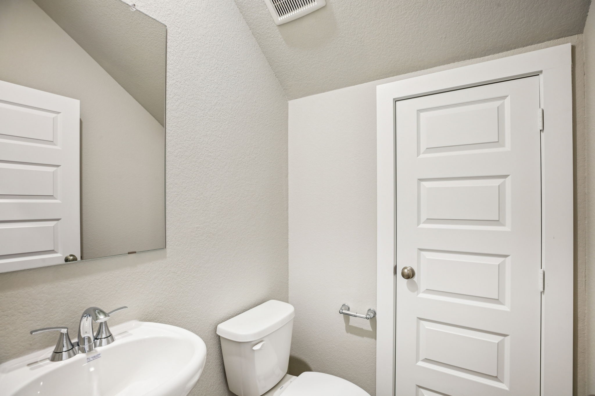 1139 Cedar Place Lane Property Photo 12