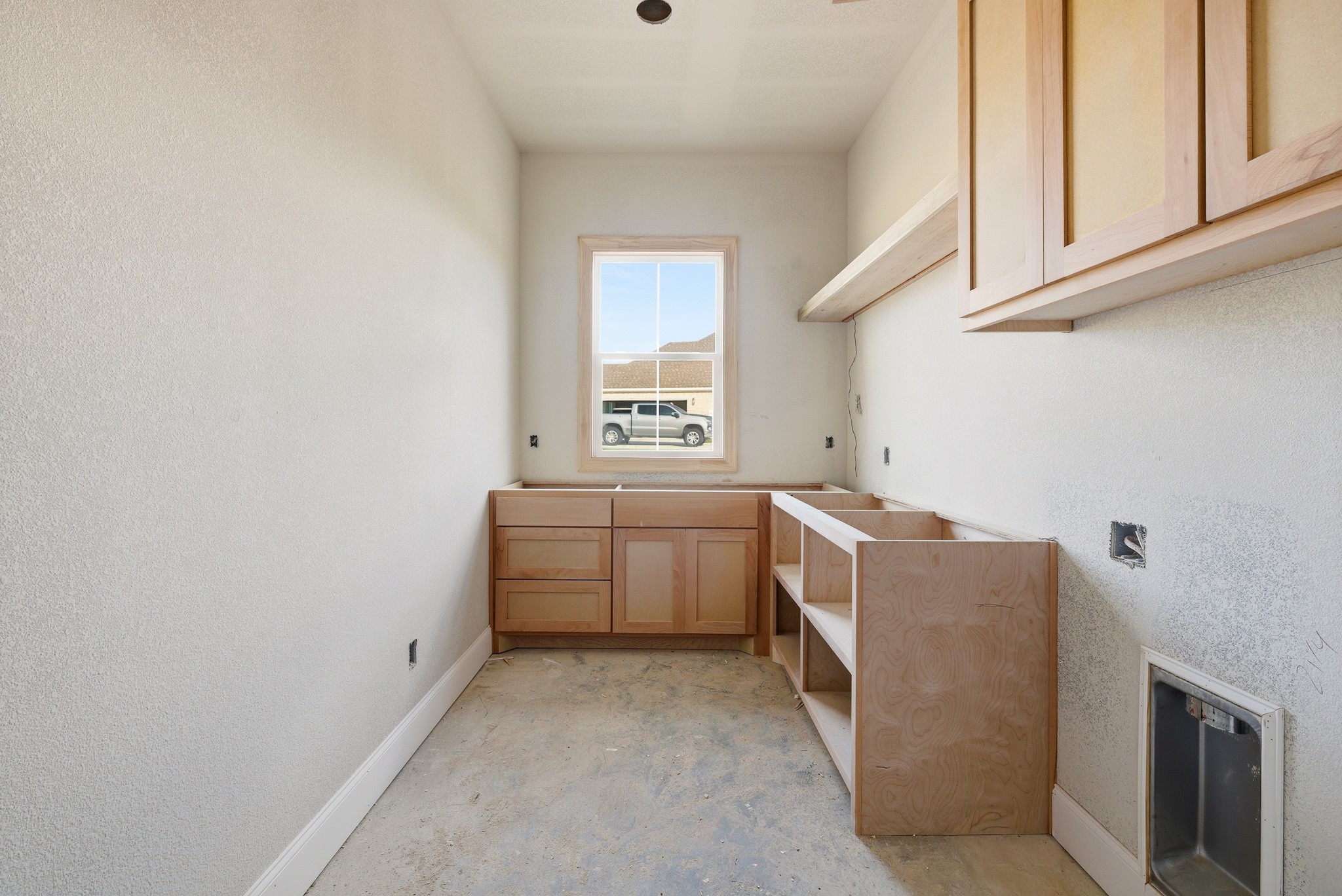 5672 Mill Water Court Property Photo 16
