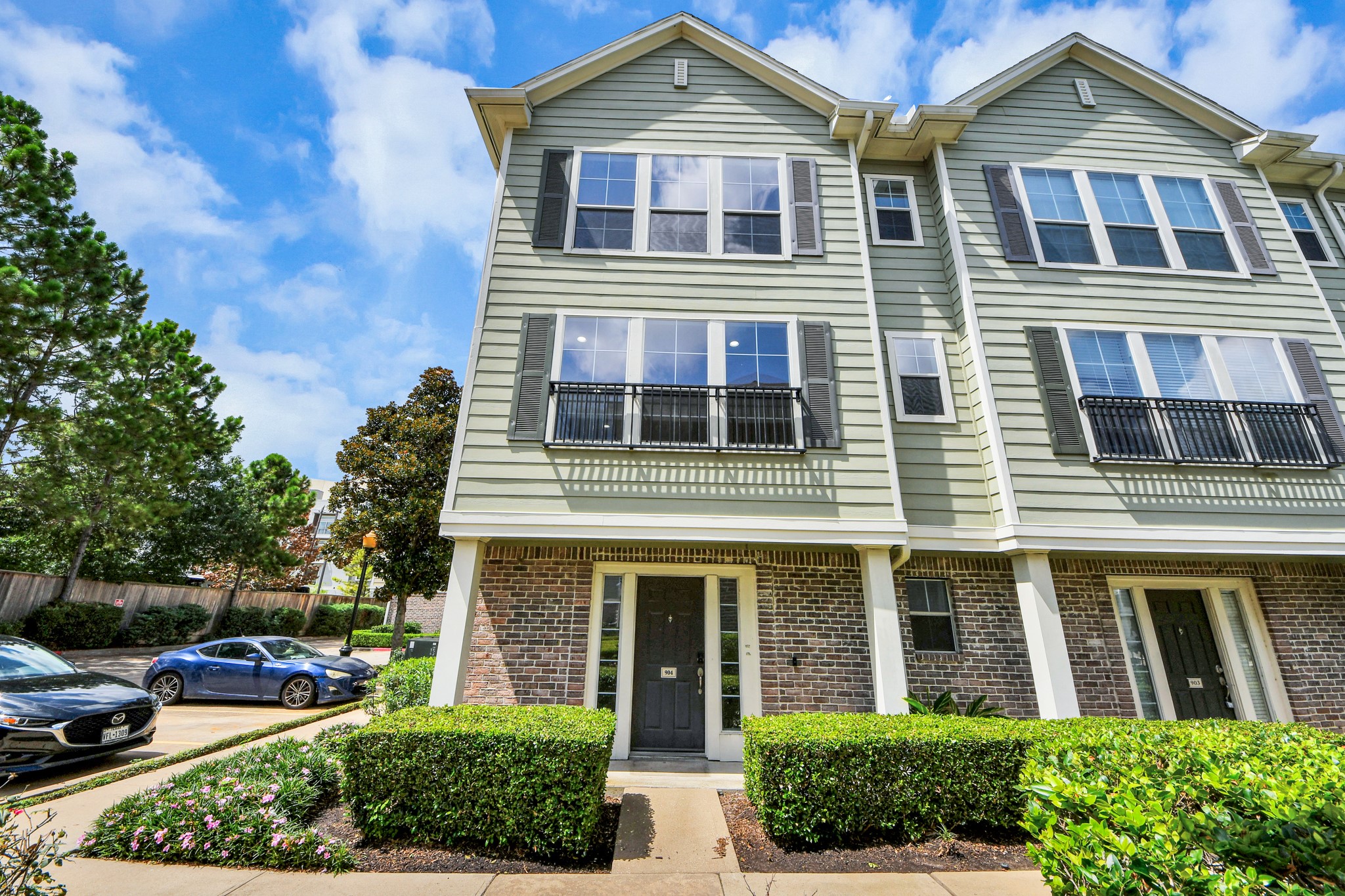 3001 Murworth Drive 904