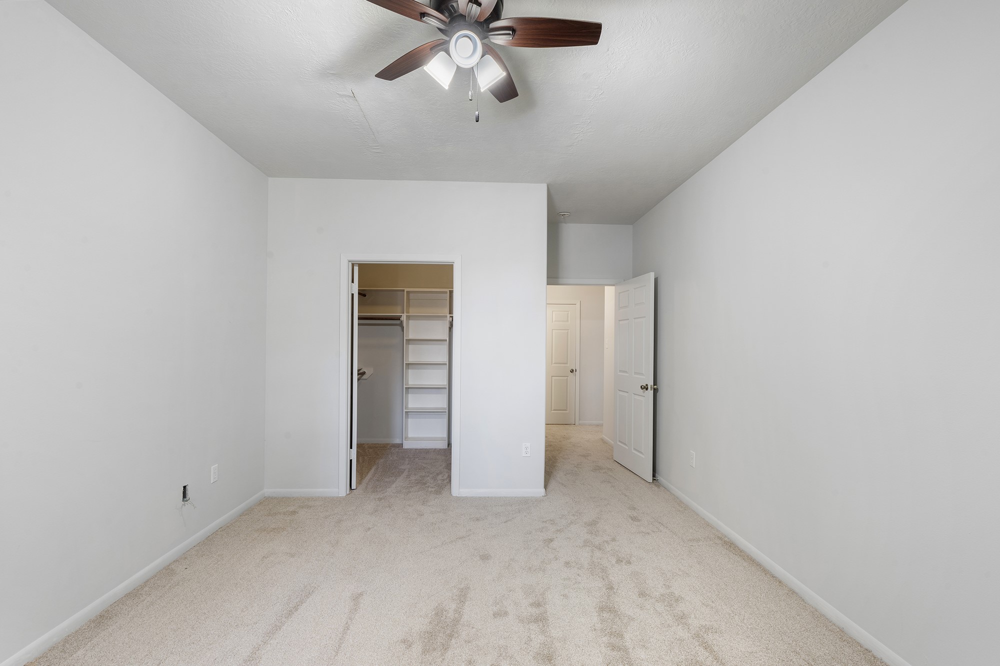 1310 E James Street 18 Property Photo 17