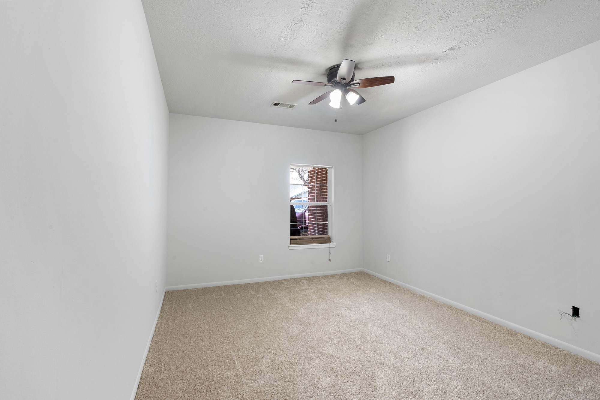 1310 E James Street 18 Property Photo 18