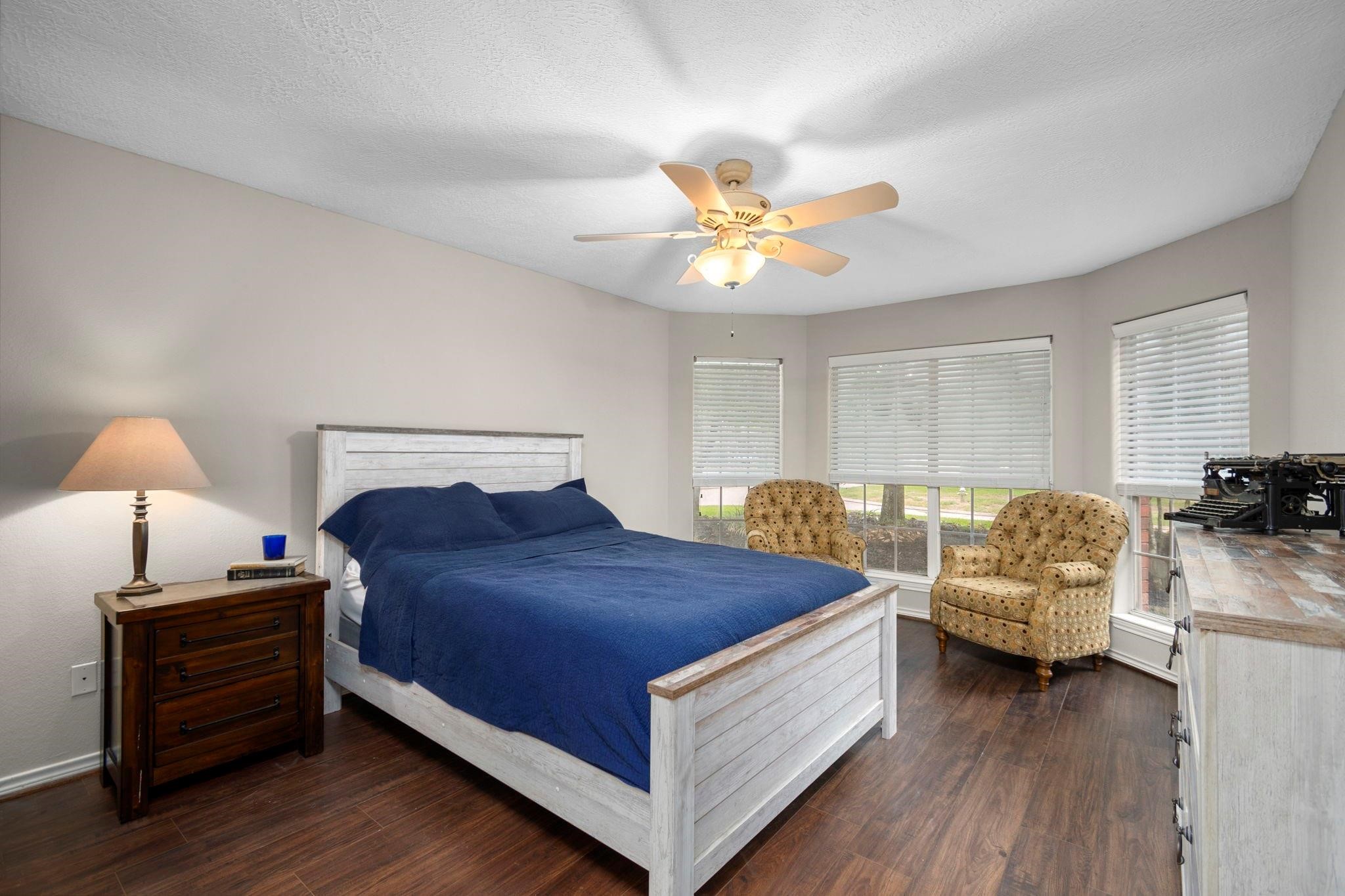 2 Amber Fire Place Property Photo 8