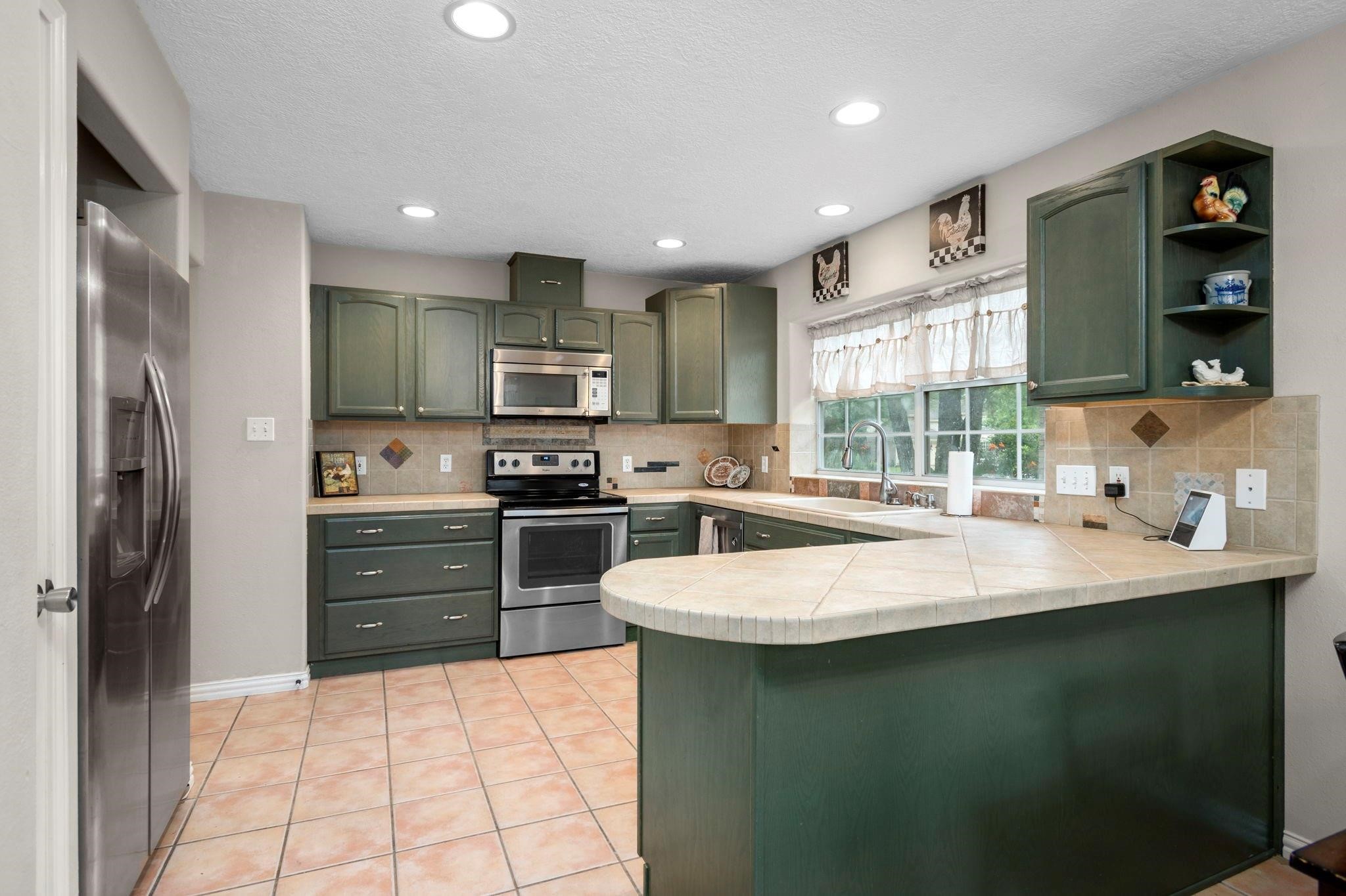 2 Amber Fire Place Property Photo 15