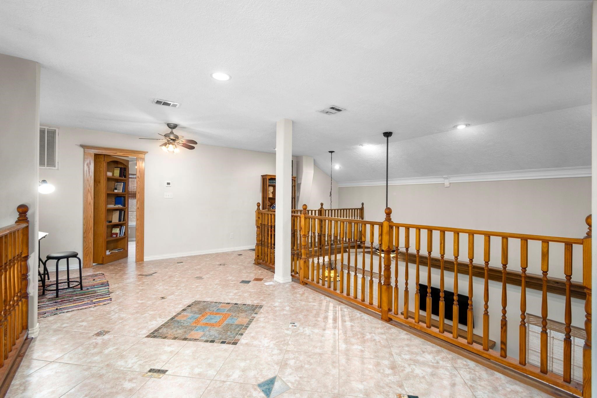 2 Amber Fire Place Property Photo 19