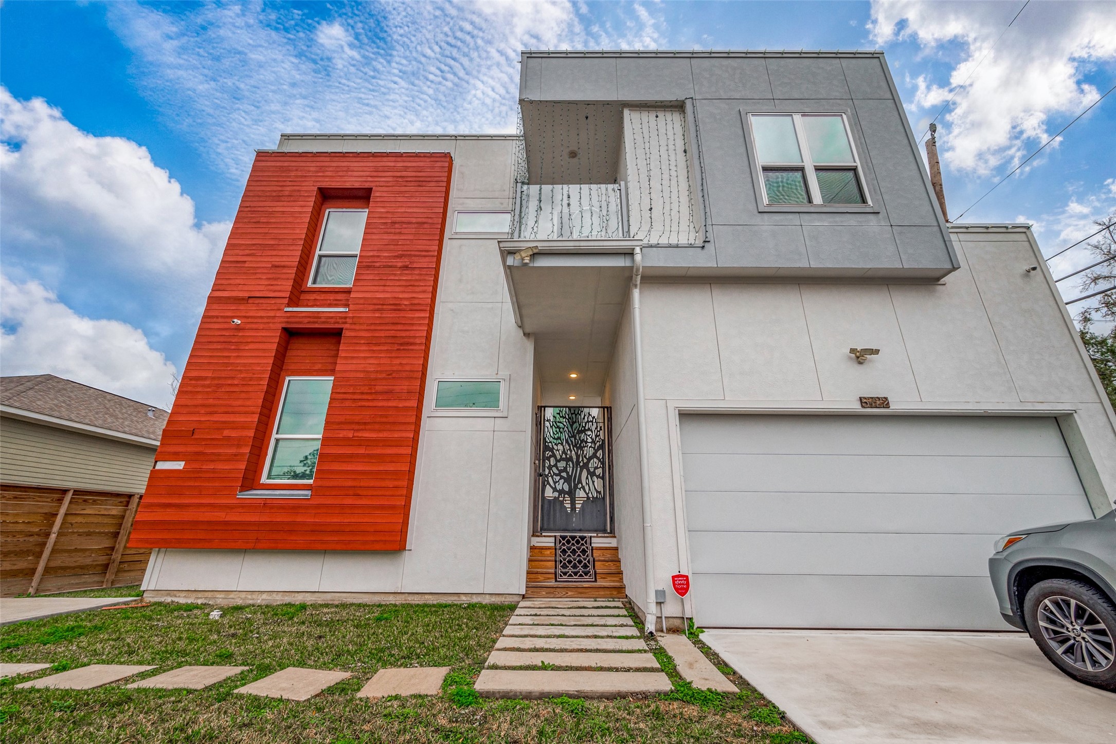 5722 Cullen Boulevard A Property Photo 2