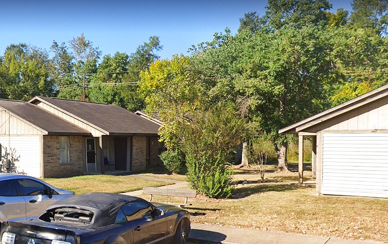 1925 Community Action Drive Property Photo 4
