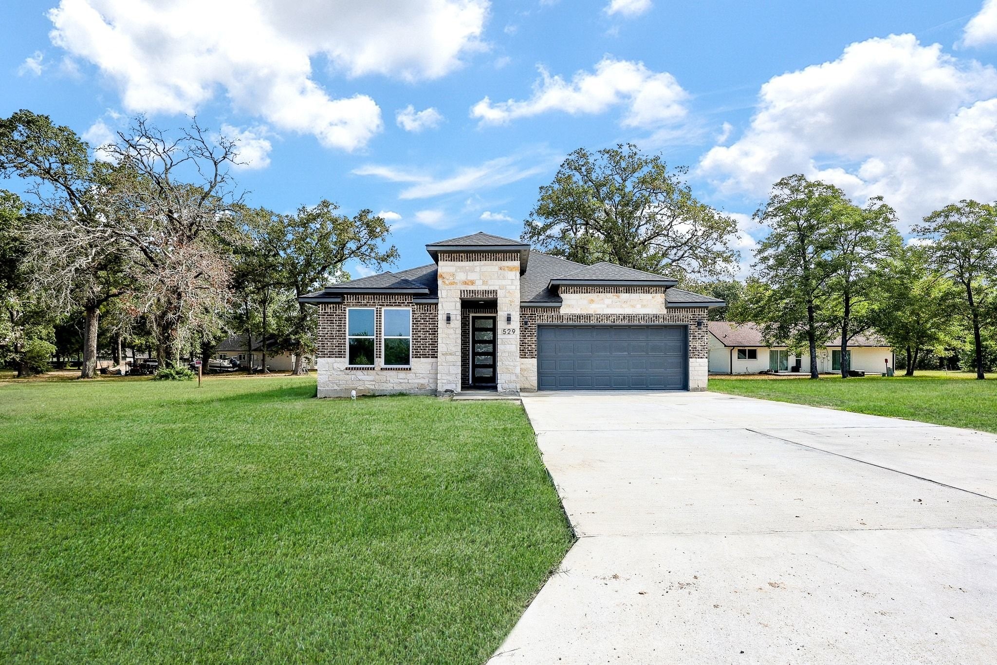 529 Echo Lane Property Photo
