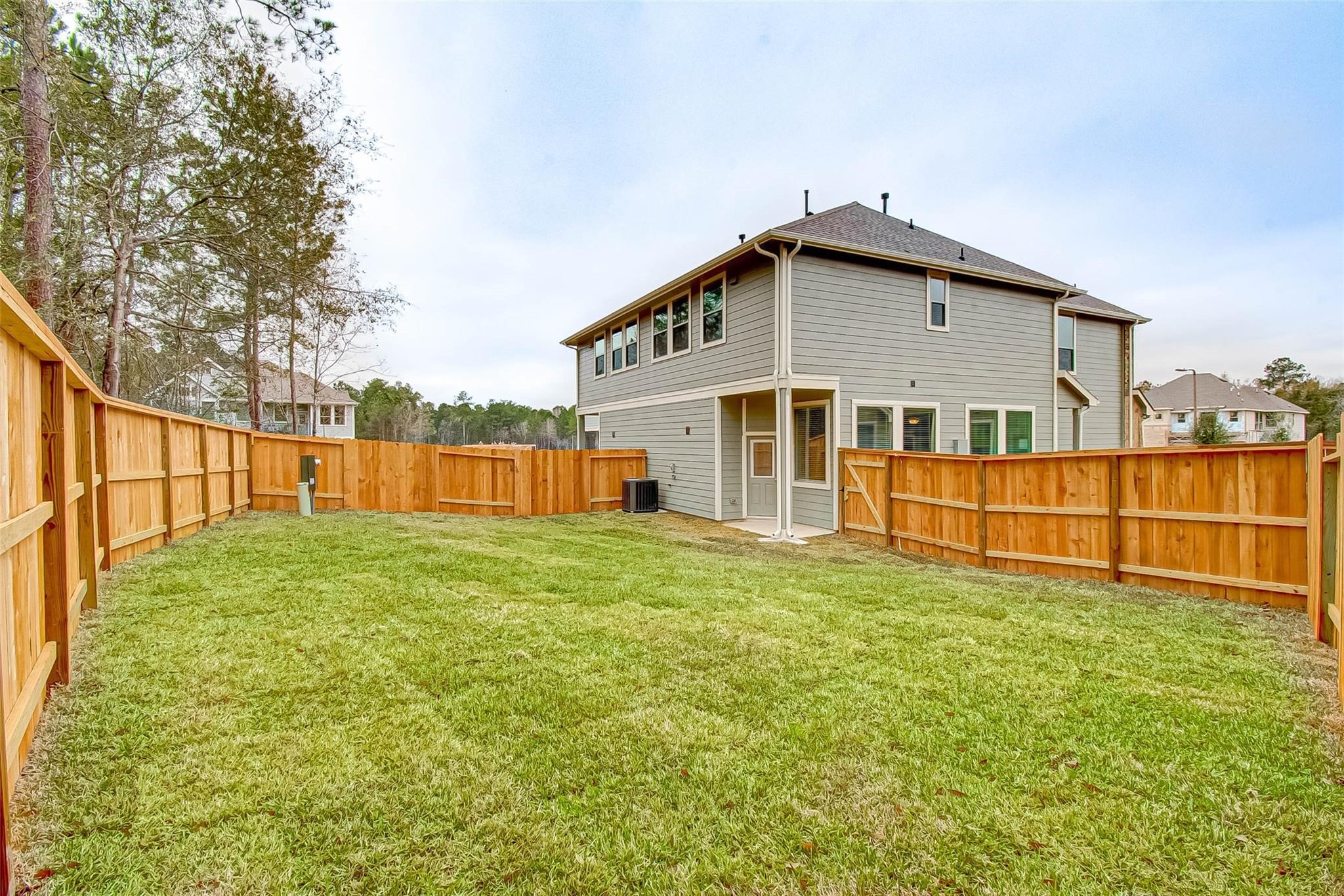 332 N Spotted Fern Drive Property Photo 16