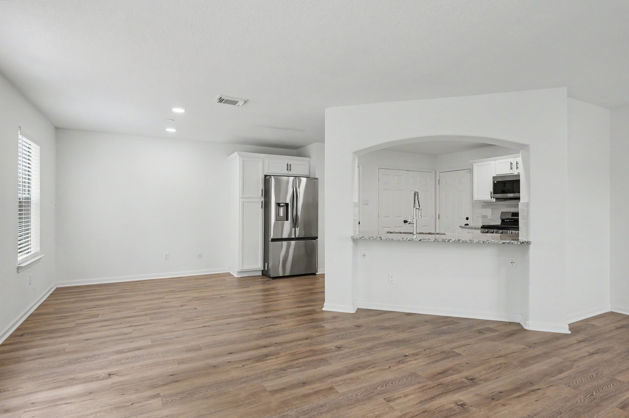 6894 Stillwater Drive Property Photo 6
