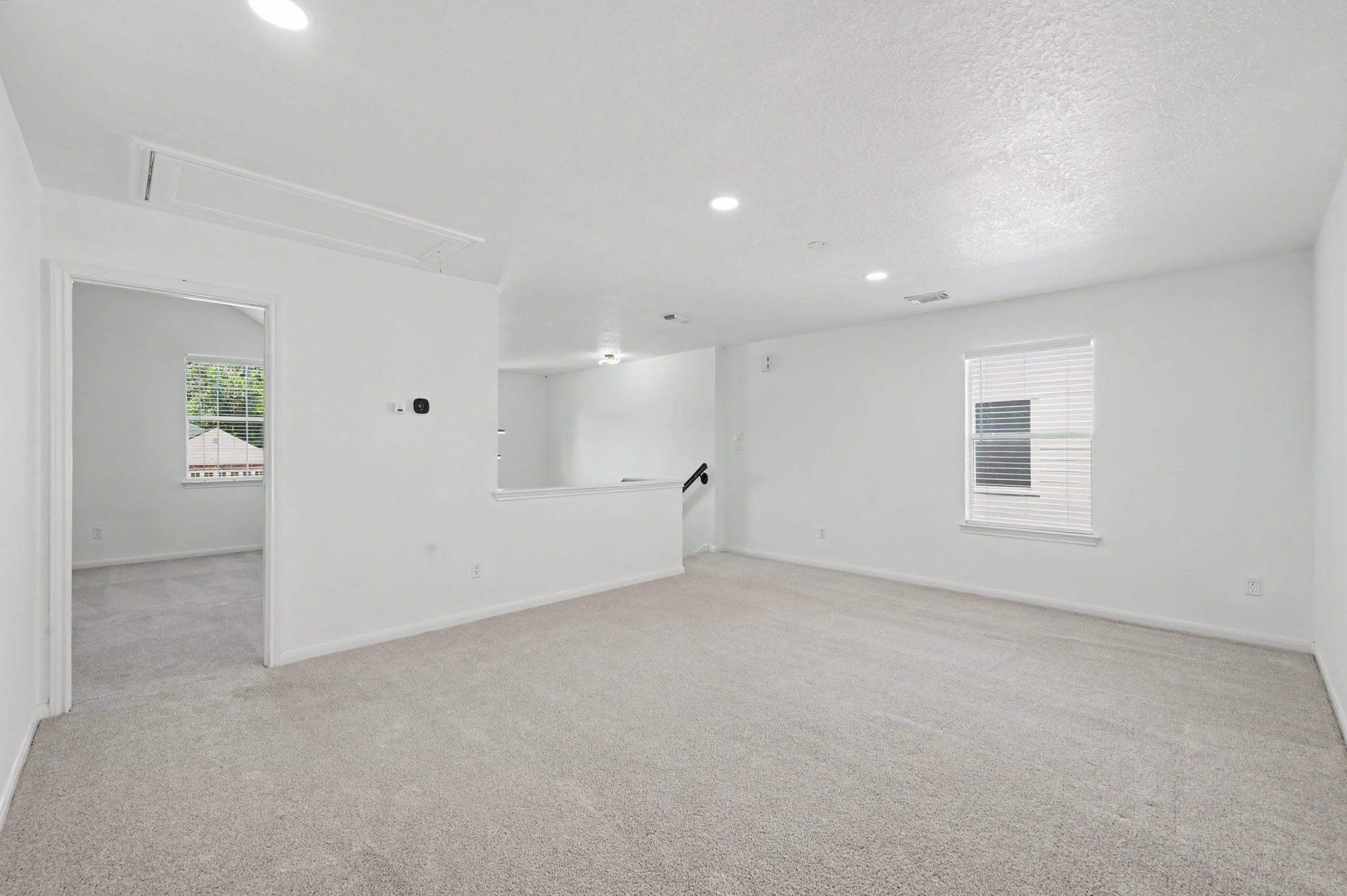6894 Stillwater Drive Property Photo 14