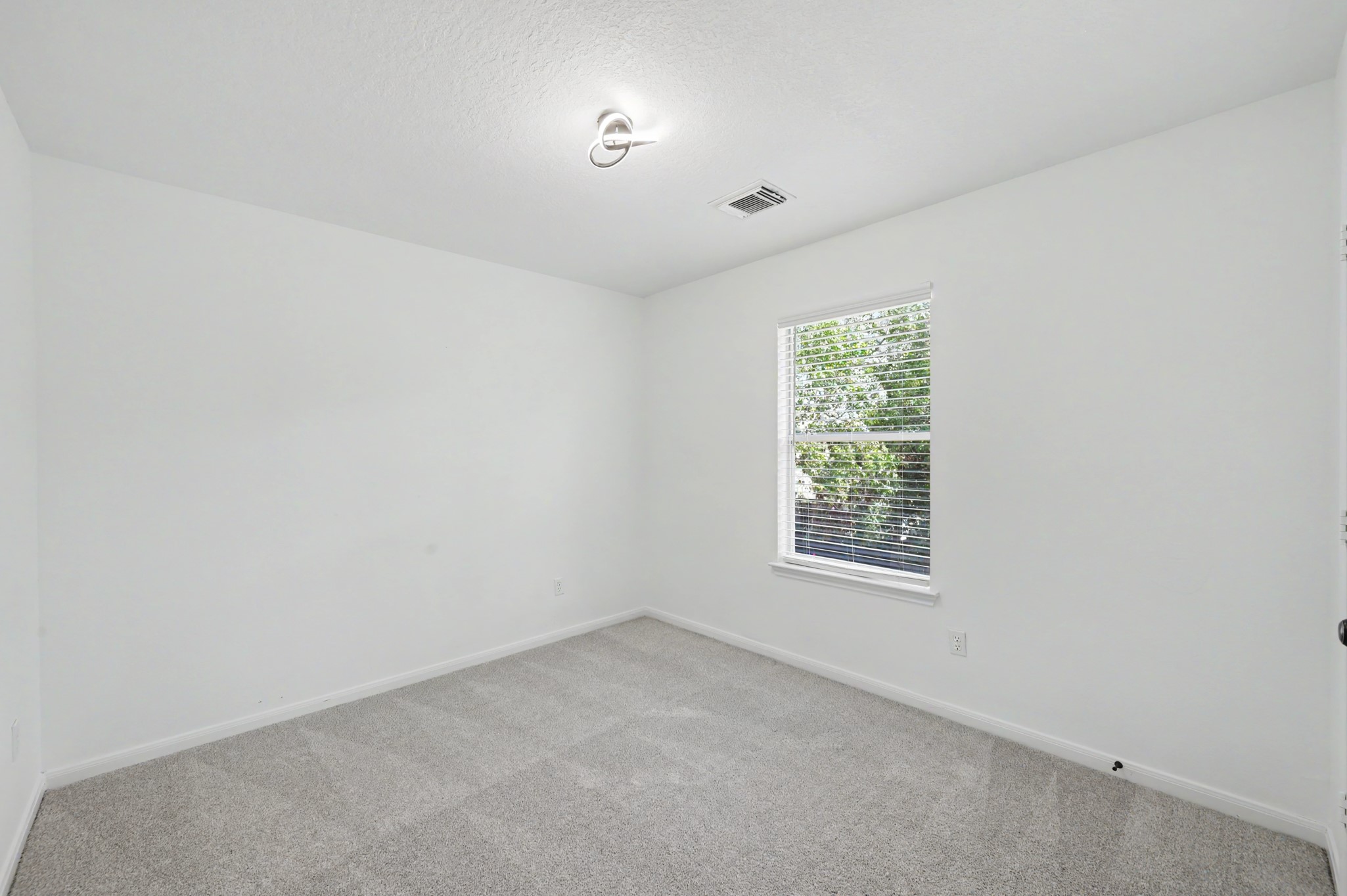 6894 Stillwater Drive Property Photo 22
