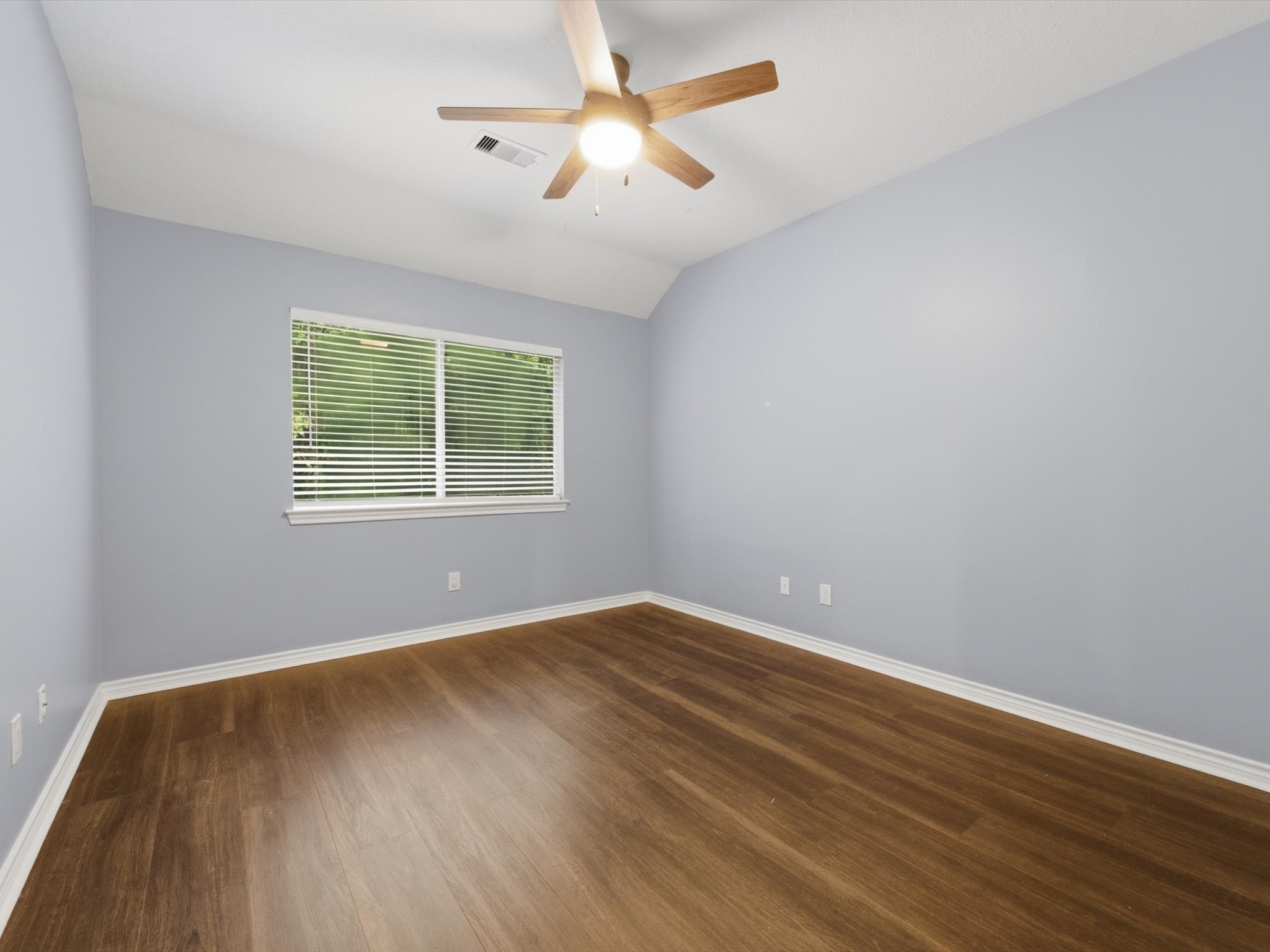 8710 Linn Lane Property Photo 34