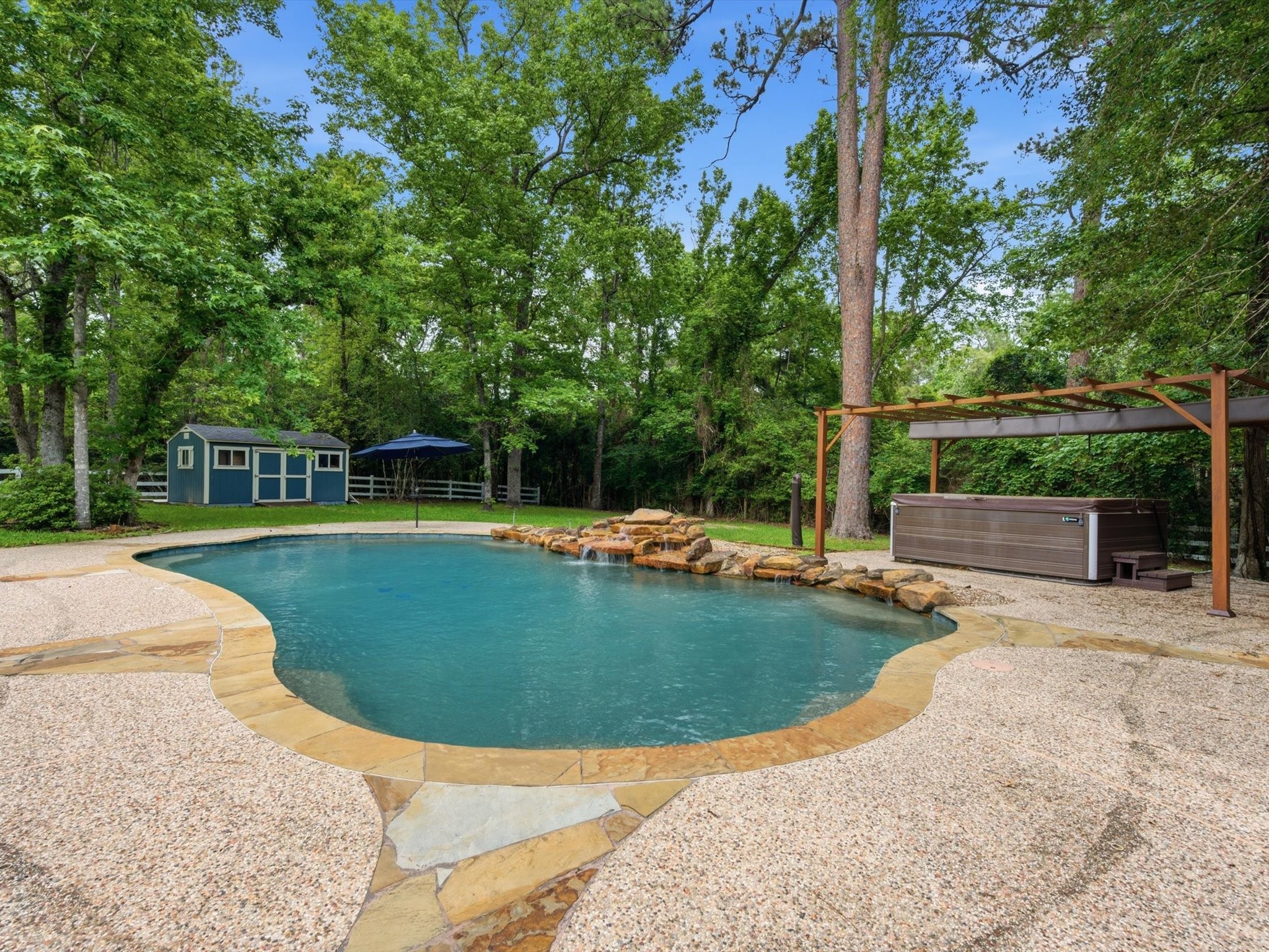8710 Linn Lane Property Photo 45