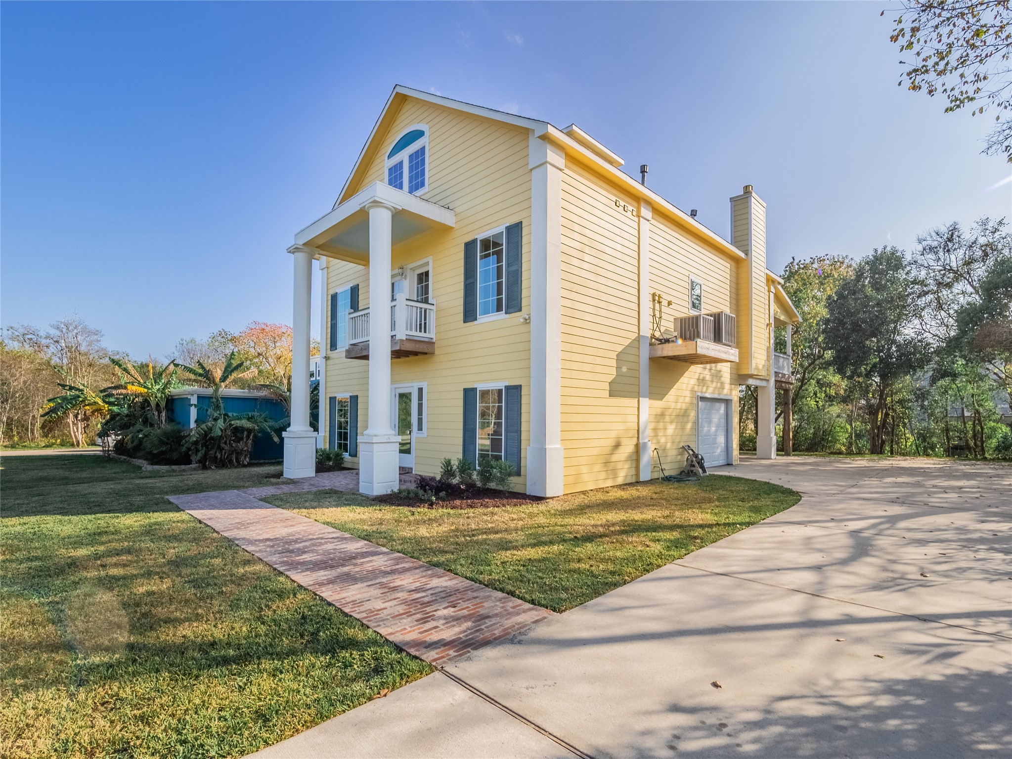 157 Baywood Street Property Photo