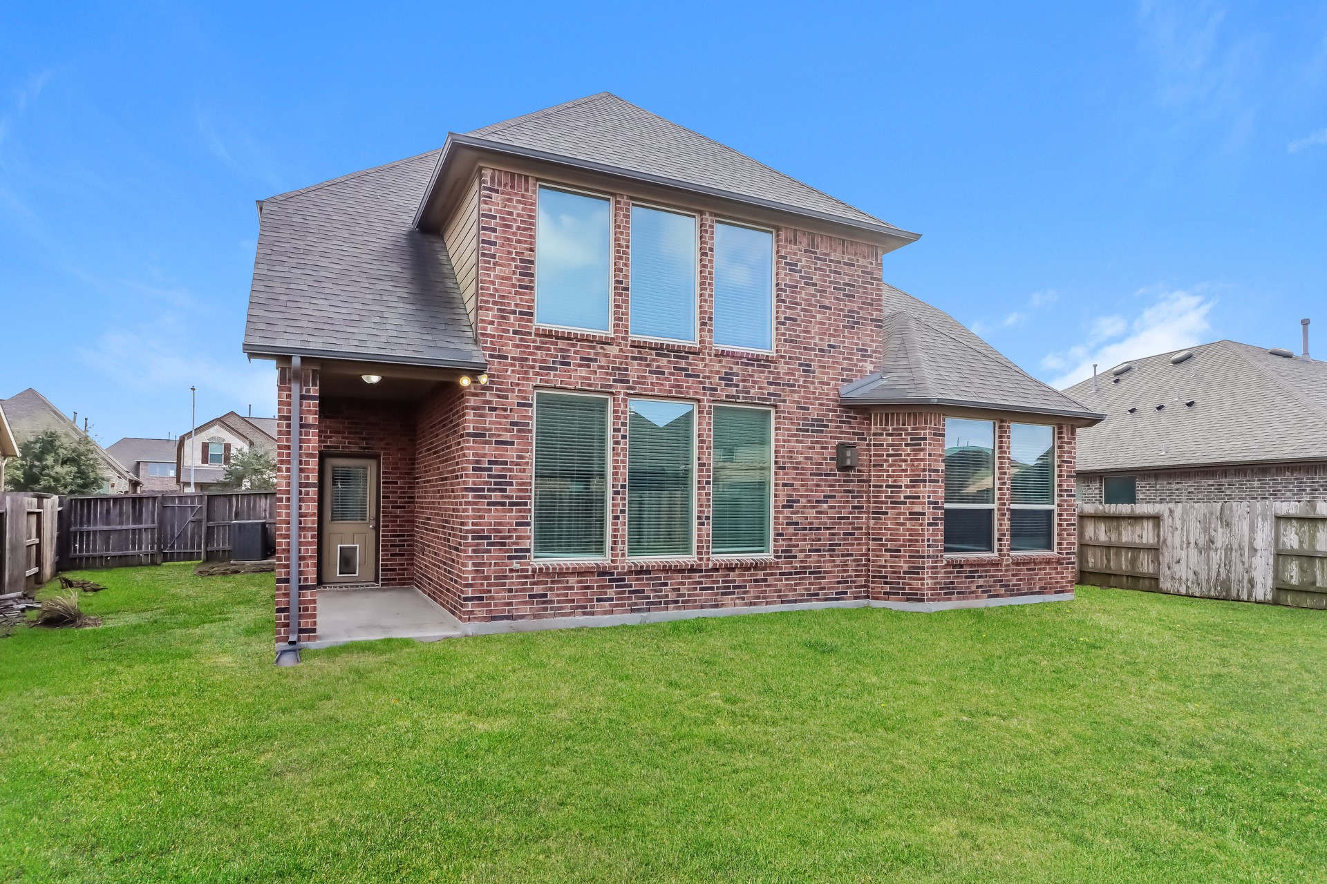 9743 Stratton Ridge Drive Property Photo 14