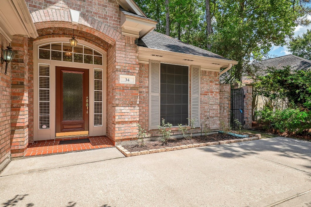 34 Reflection Point Drive E Property Photo 2