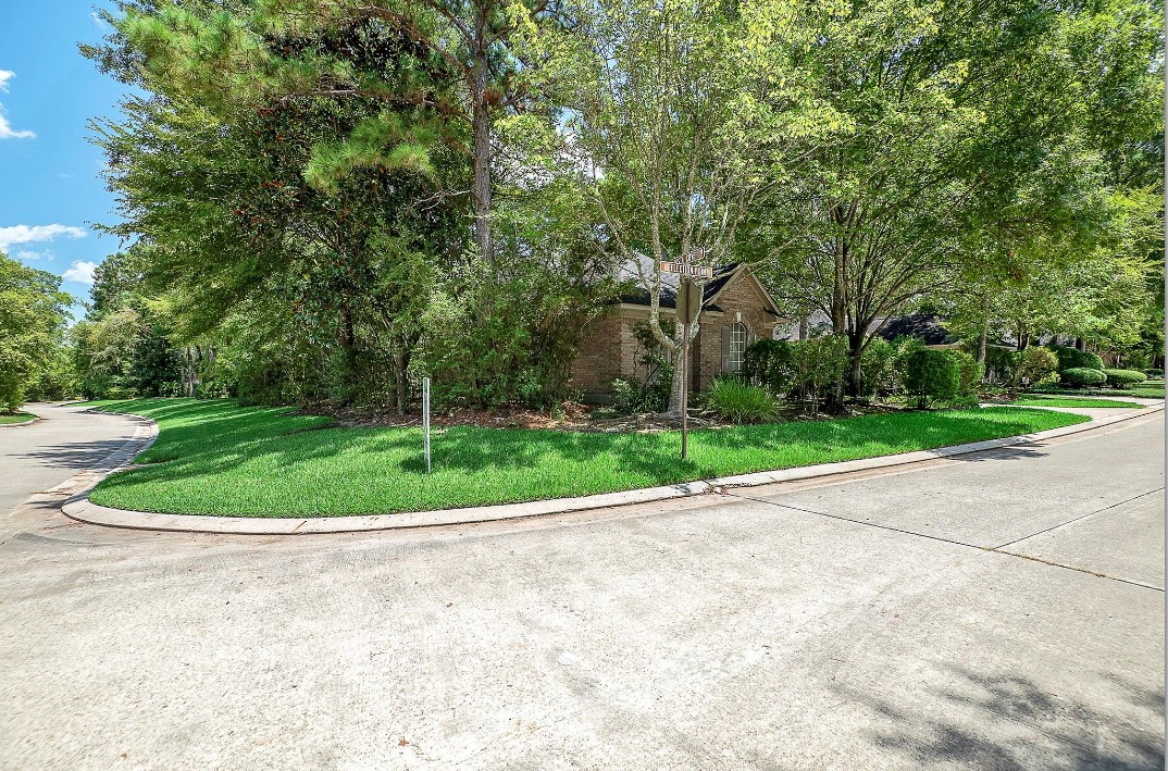 34 Reflection Point Drive E Property Photo 43