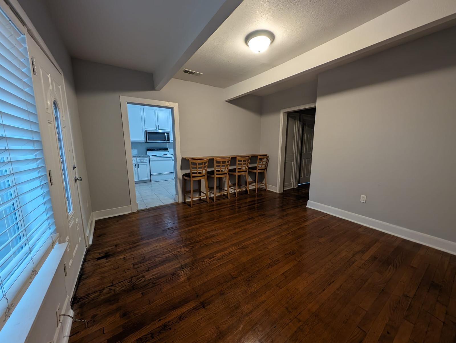 3015 Cleburne Street Property Photo 8