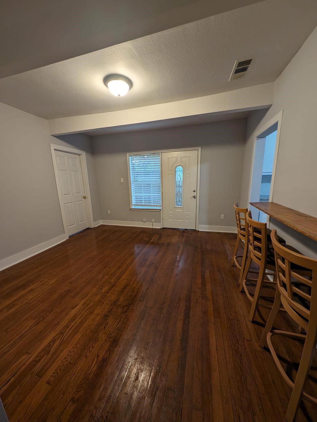 3015 Cleburne Street Property Photo 9