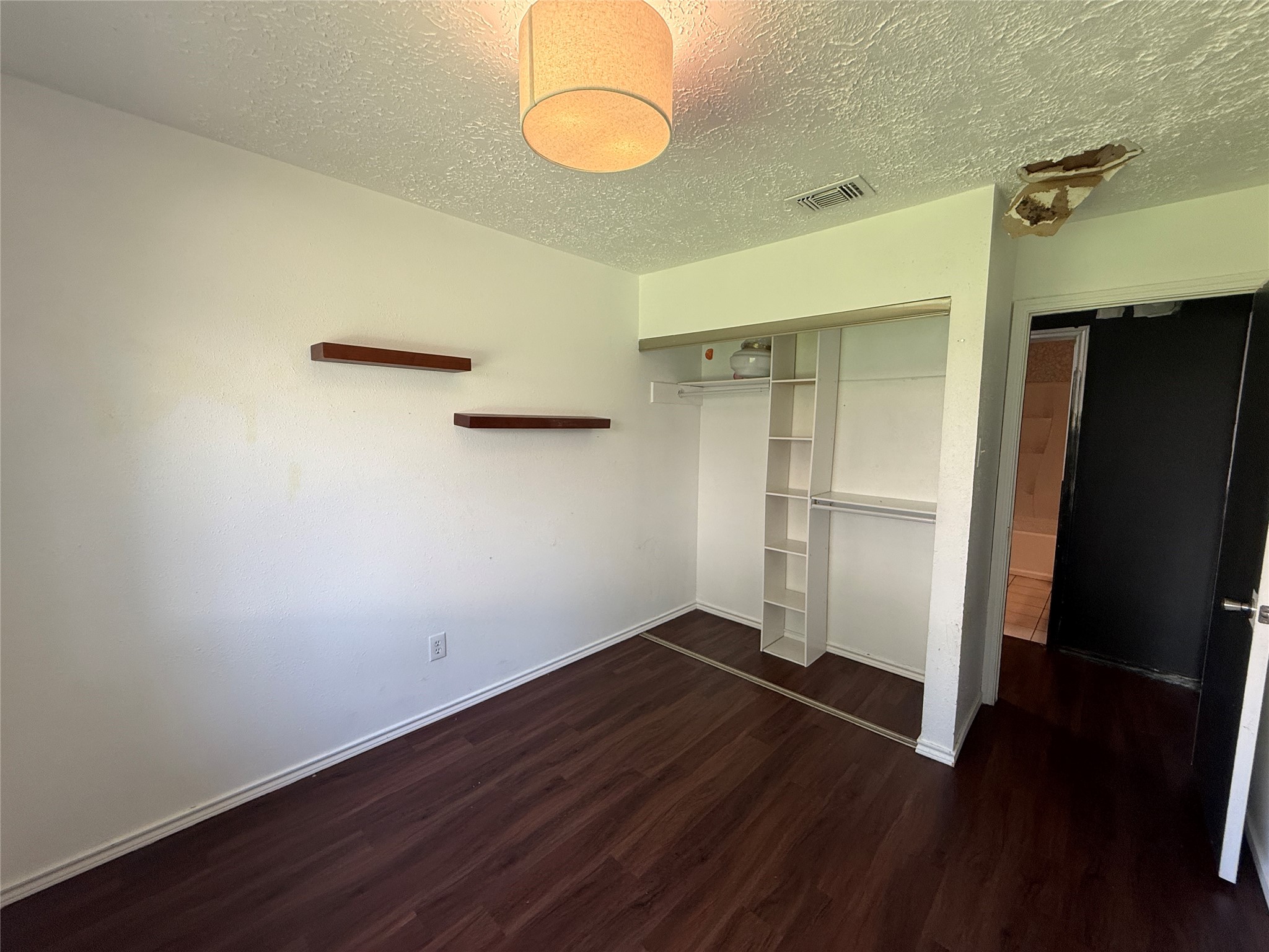 1610 Brickarbor Drive Property Photo 10