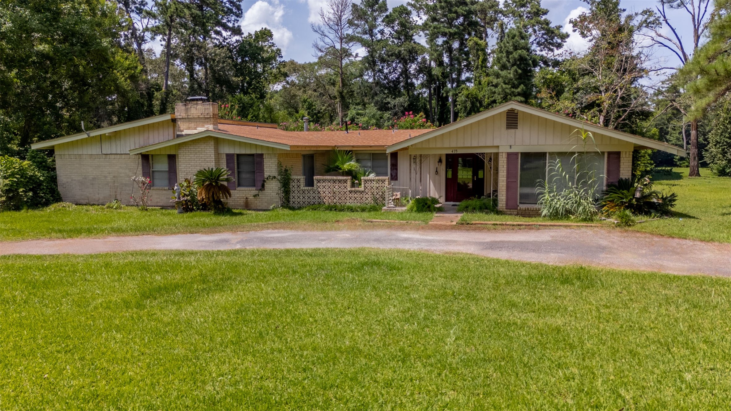 433 W Laurelia Loop Property Photo 1