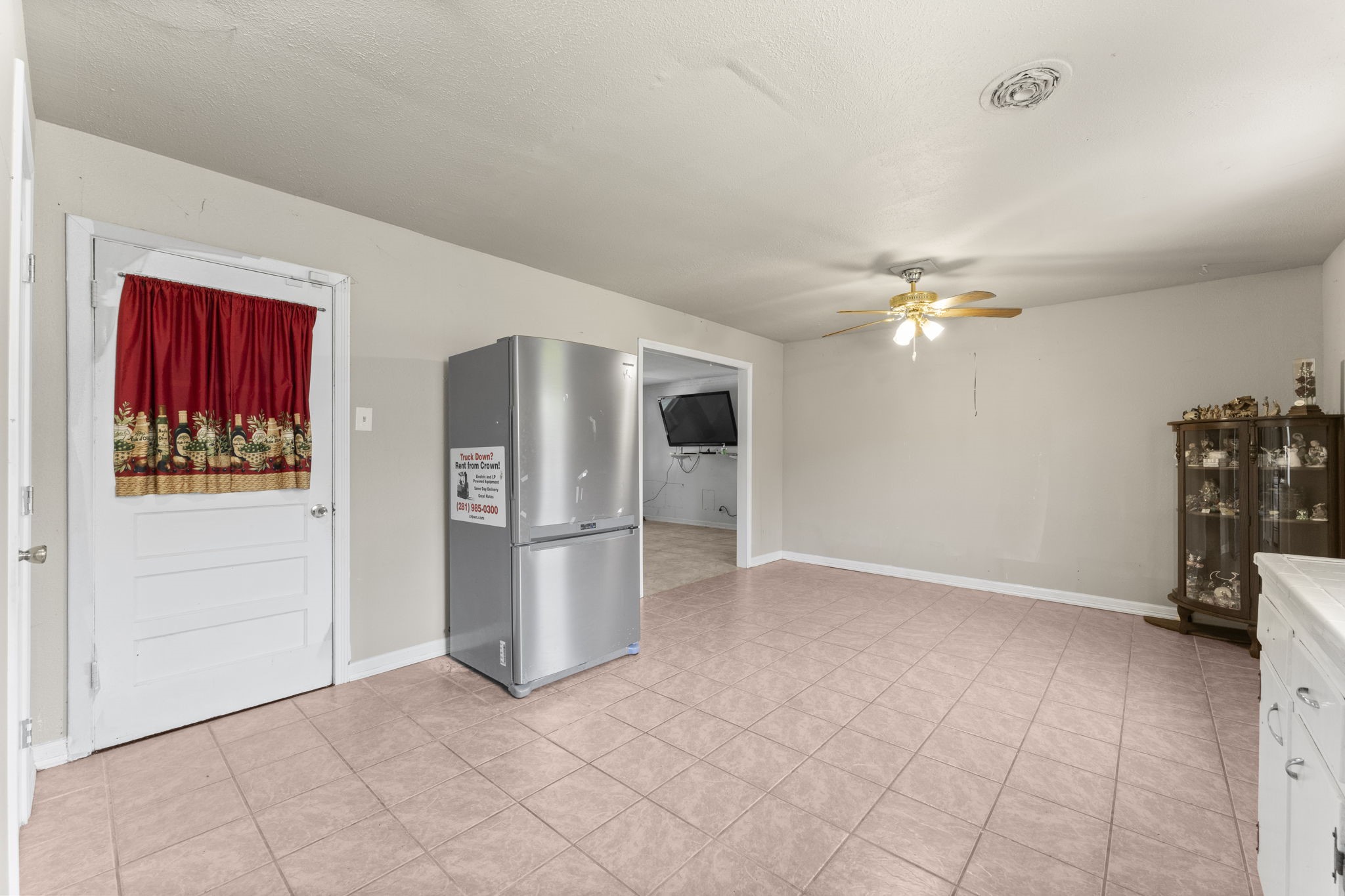 814 Isetta Lane Property Photo 12