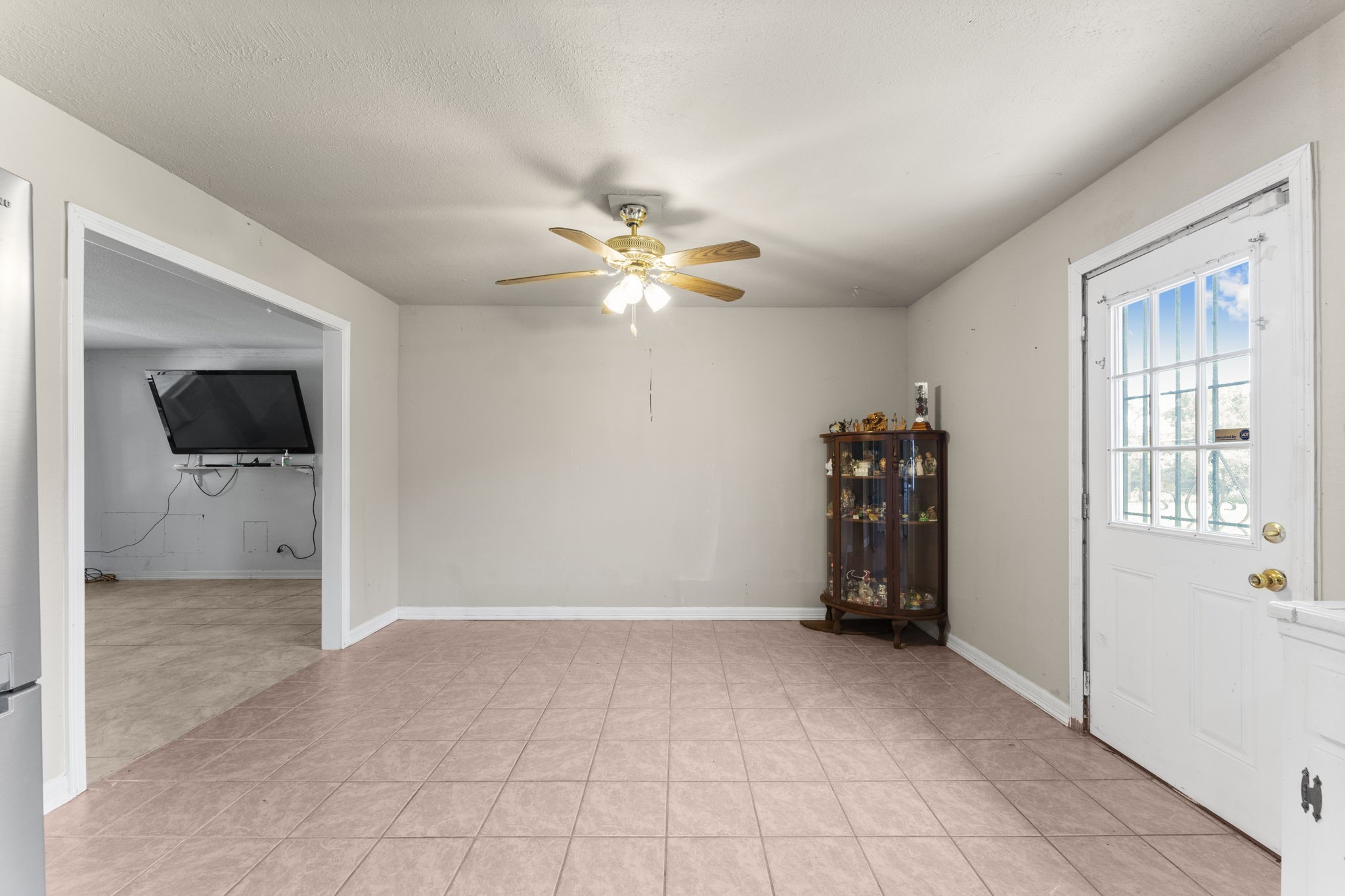814 Isetta Lane Property Photo 13