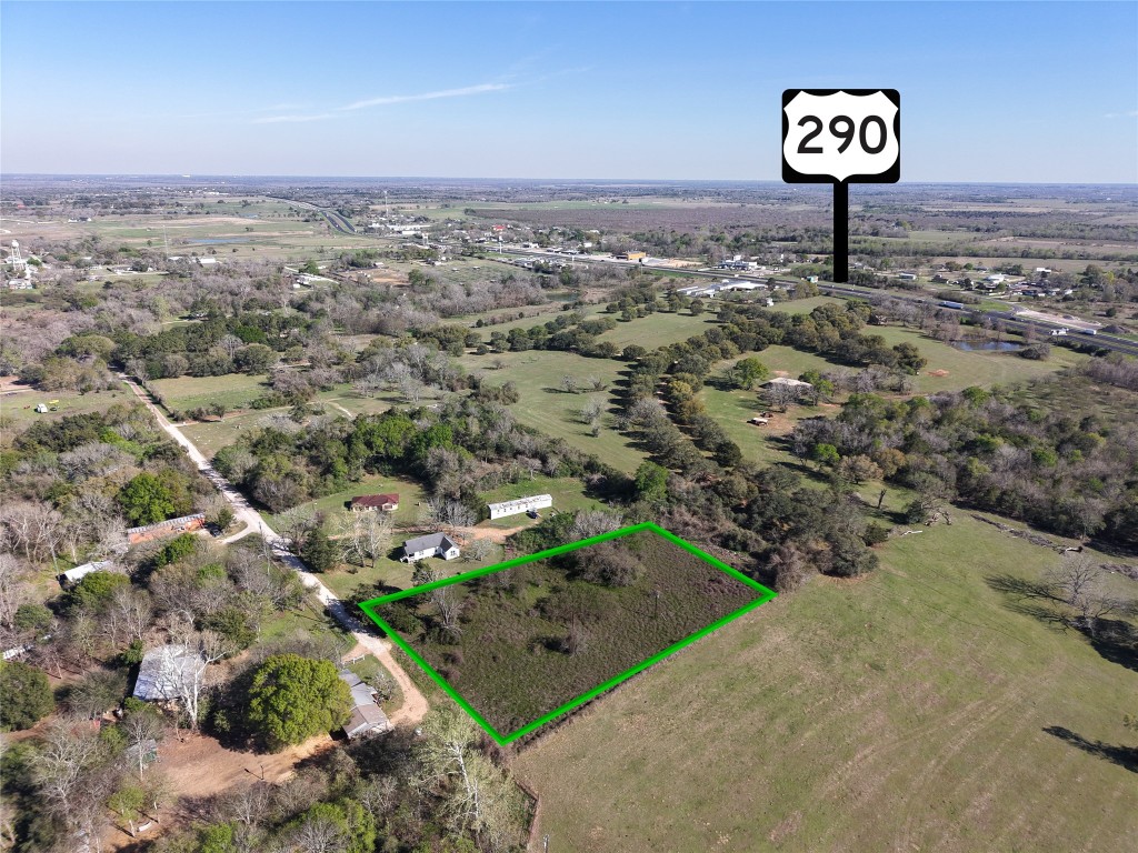 5622 Sample Cemetery Lane Property Photo 4
