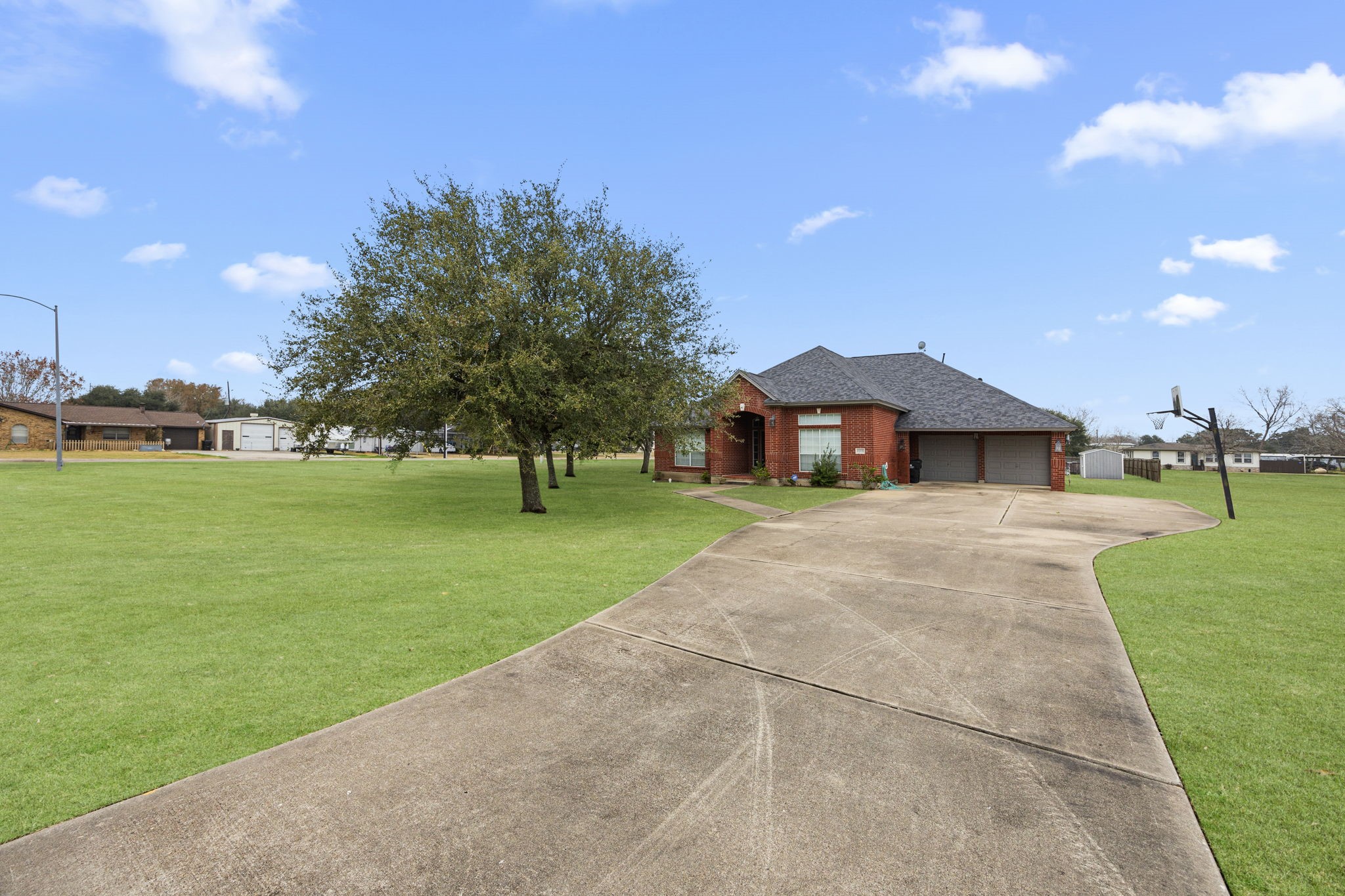 6908 Westgate Street Property Photo 4