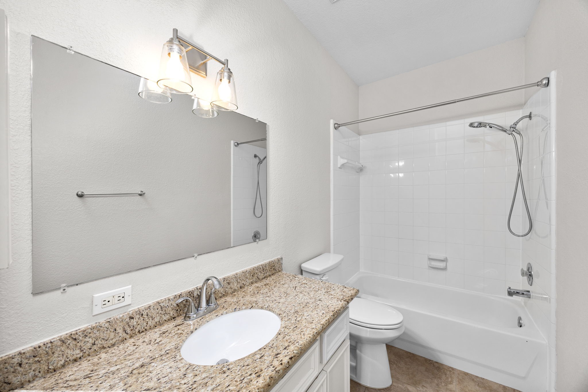 6908 Westgate Street Property Photo 9