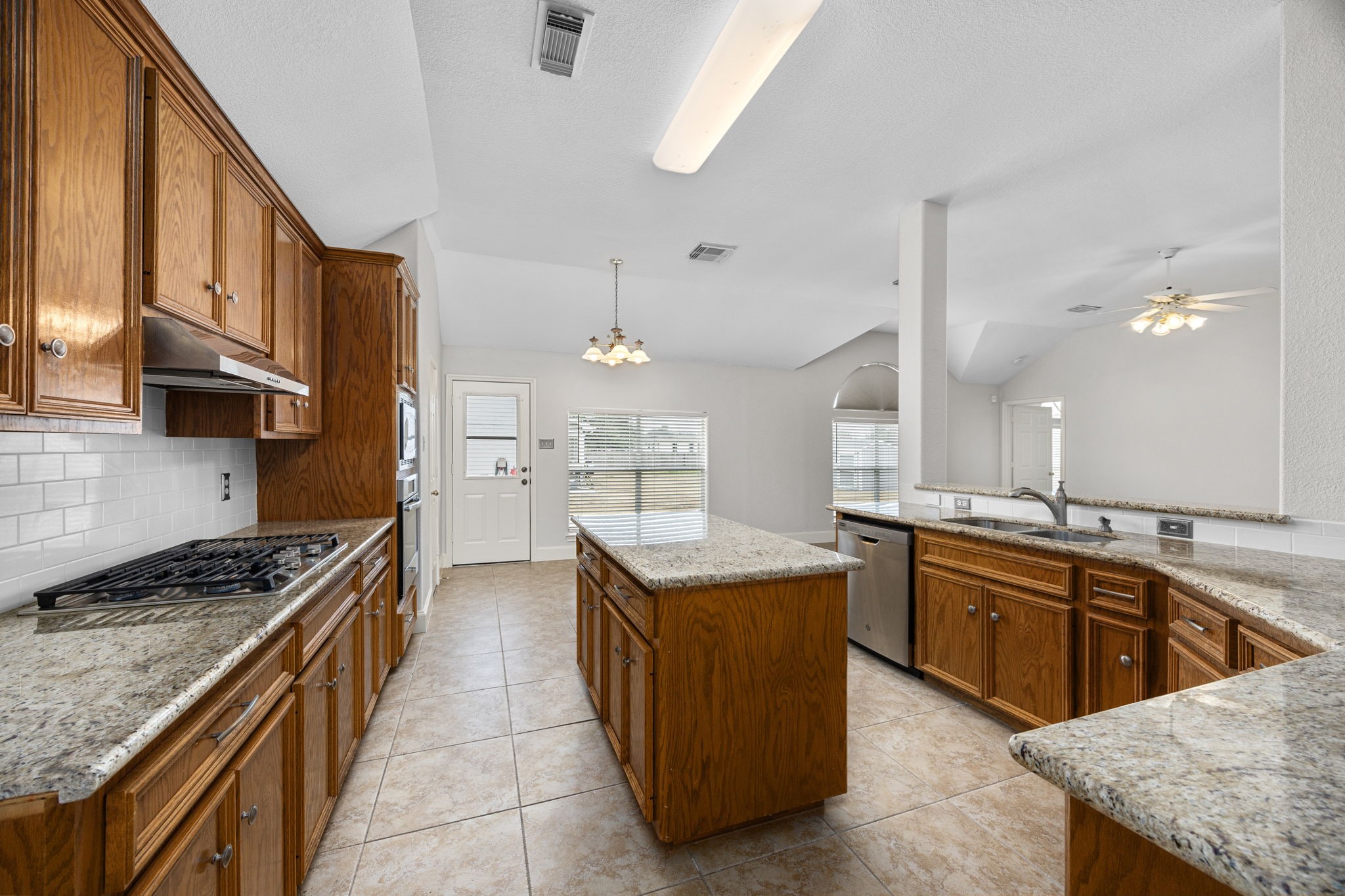 6908 Westgate Street Property Photo 24