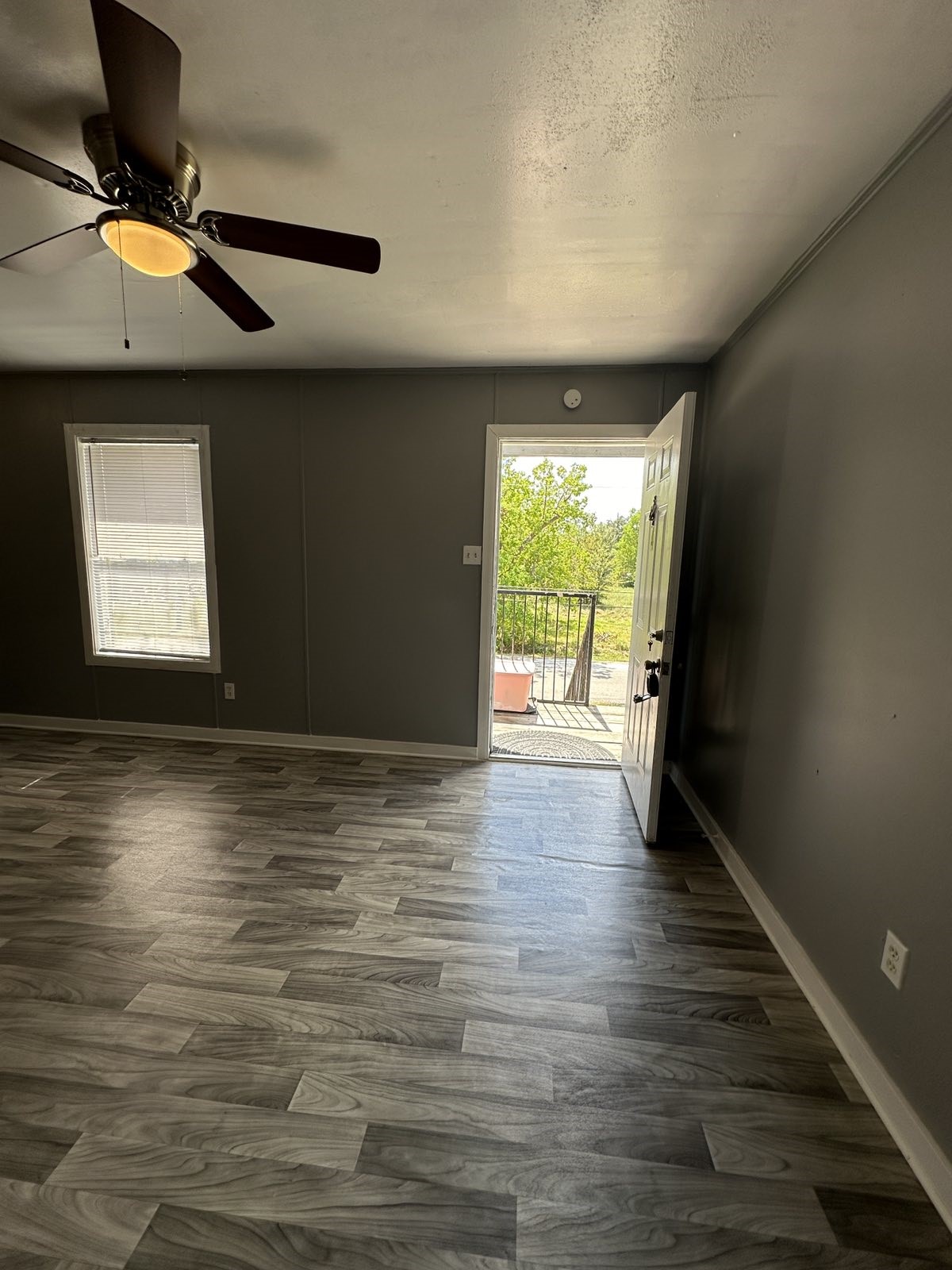 1907 Avenue C 4 Property Photo 6