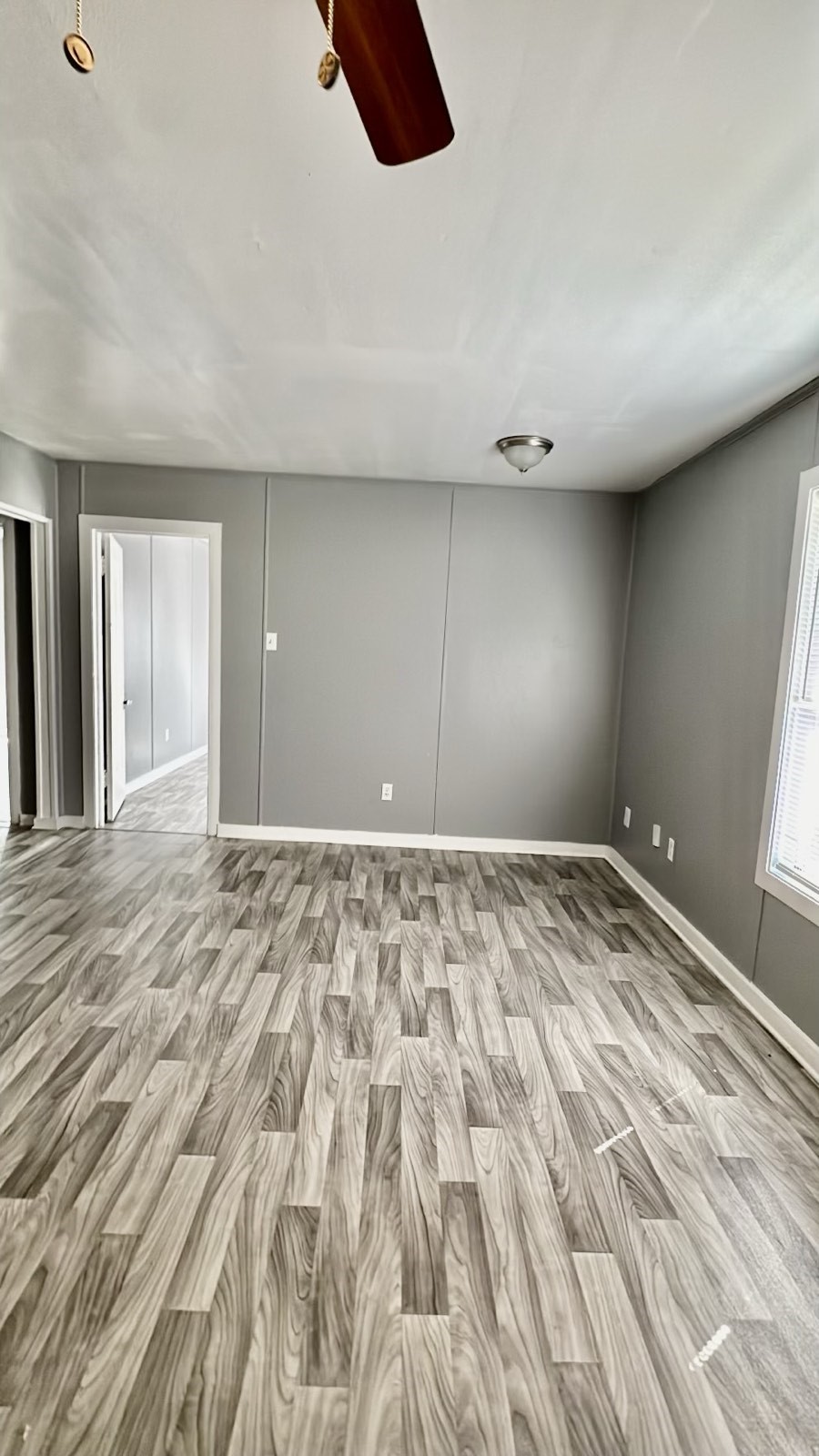 1907 Avenue C 4 Property Photo 9